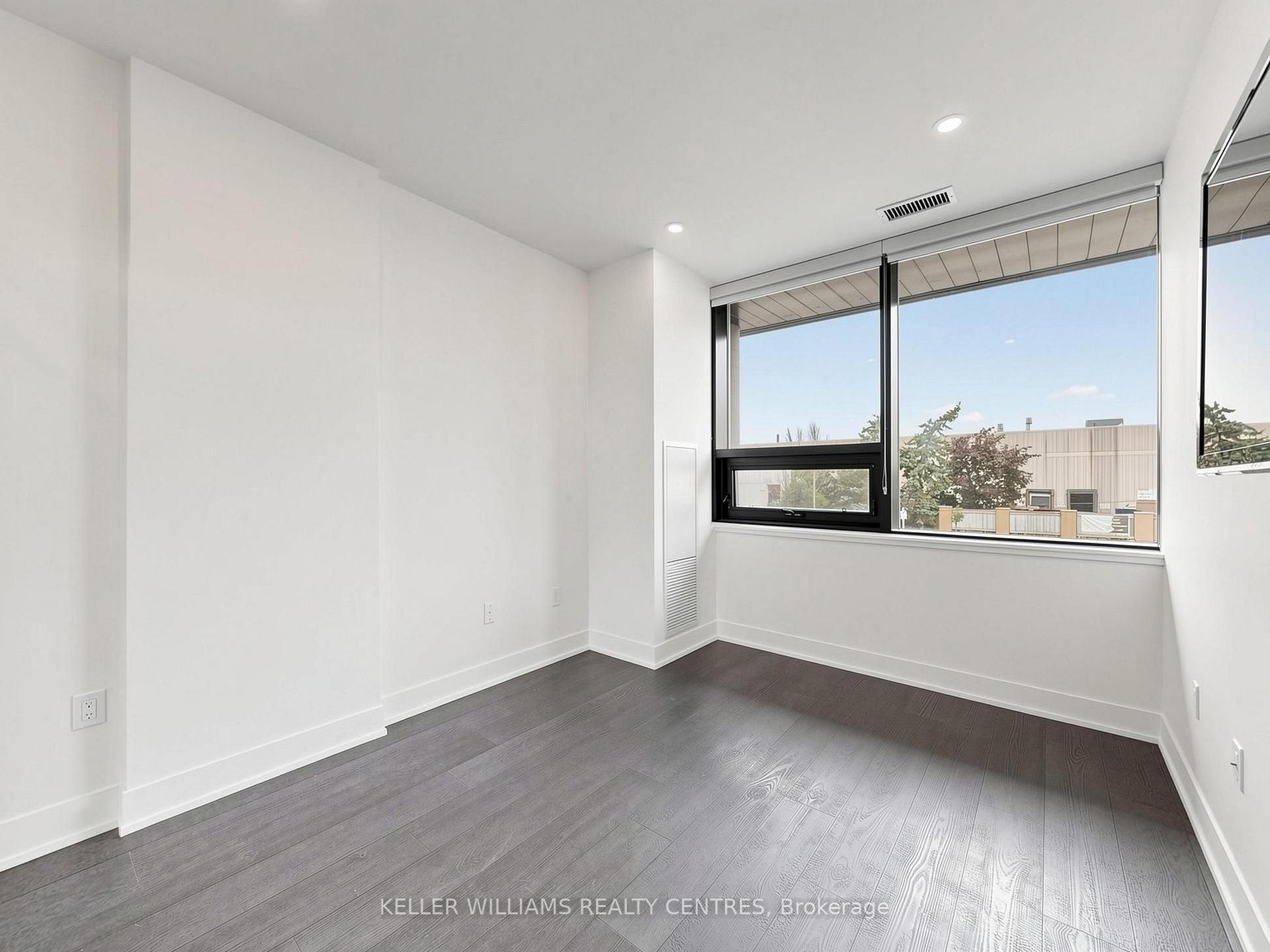 Photo 32 of Unit 108, 2908 Highway 7 Road, Vaughan, Concord — HOMEH