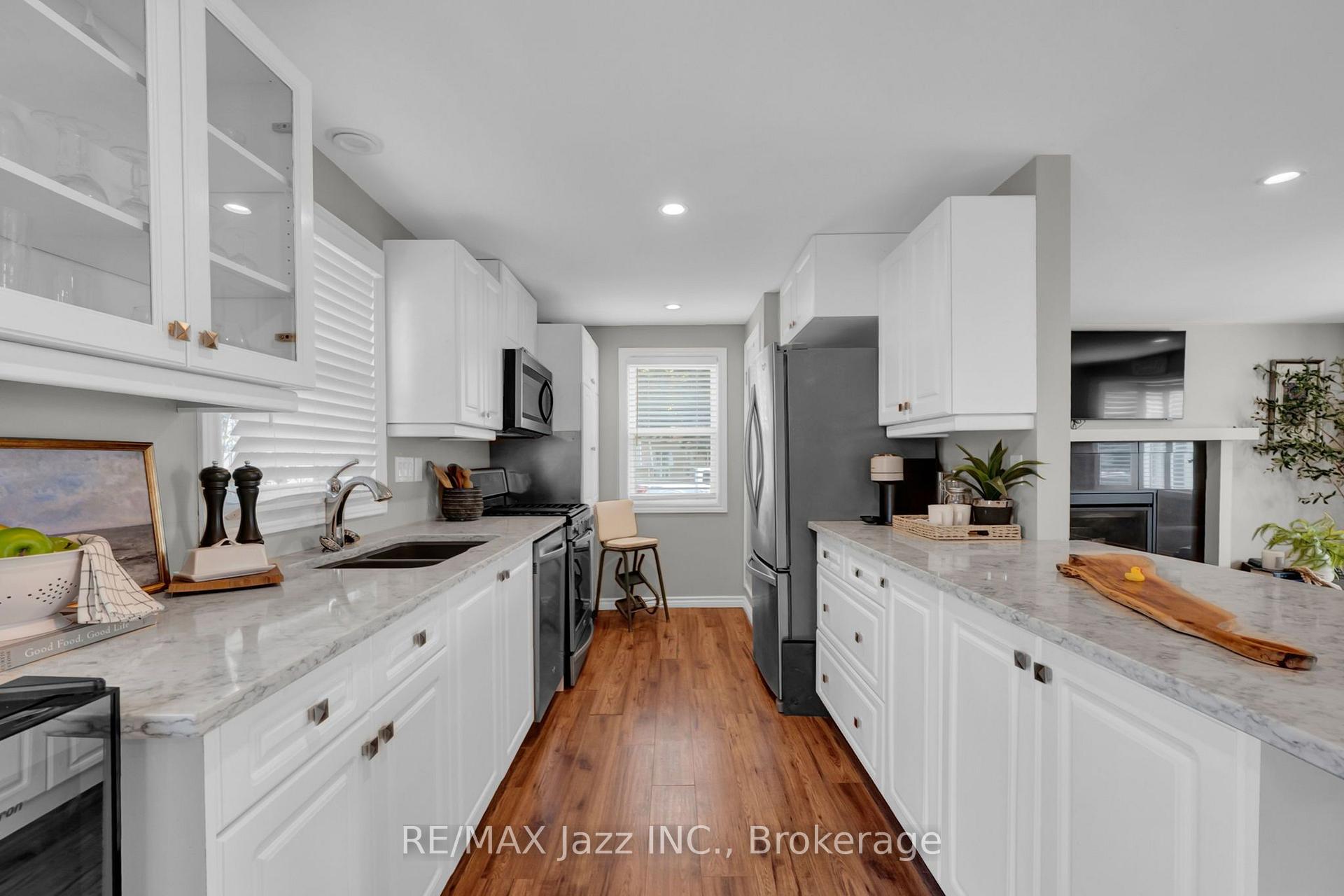 Photo 12 of 8 Wheelhouse Drive, Clarington, Newcastle — HOMEH