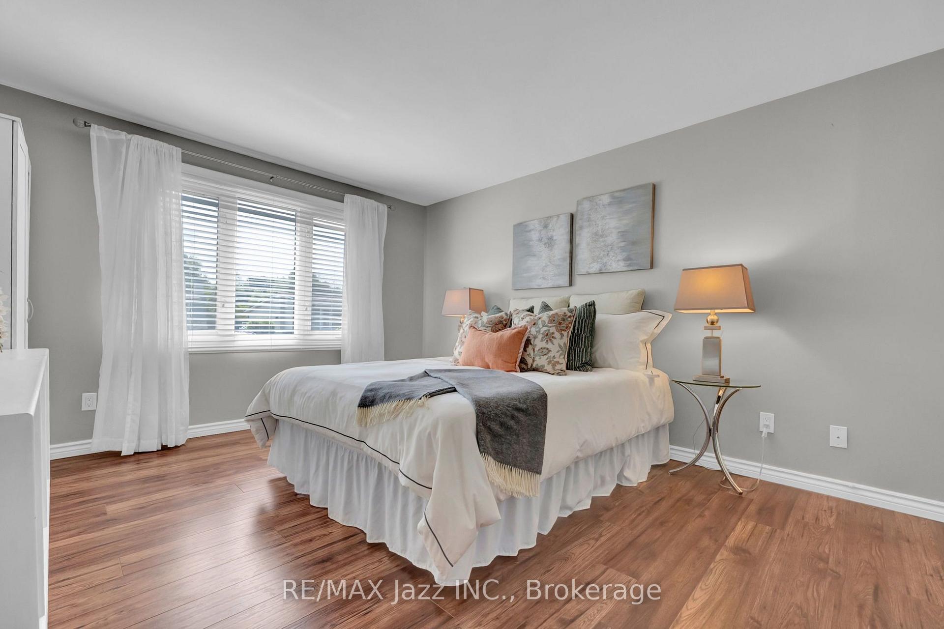 Photo 18 of 8 Wheelhouse Drive, Clarington, Newcastle — HOMEH