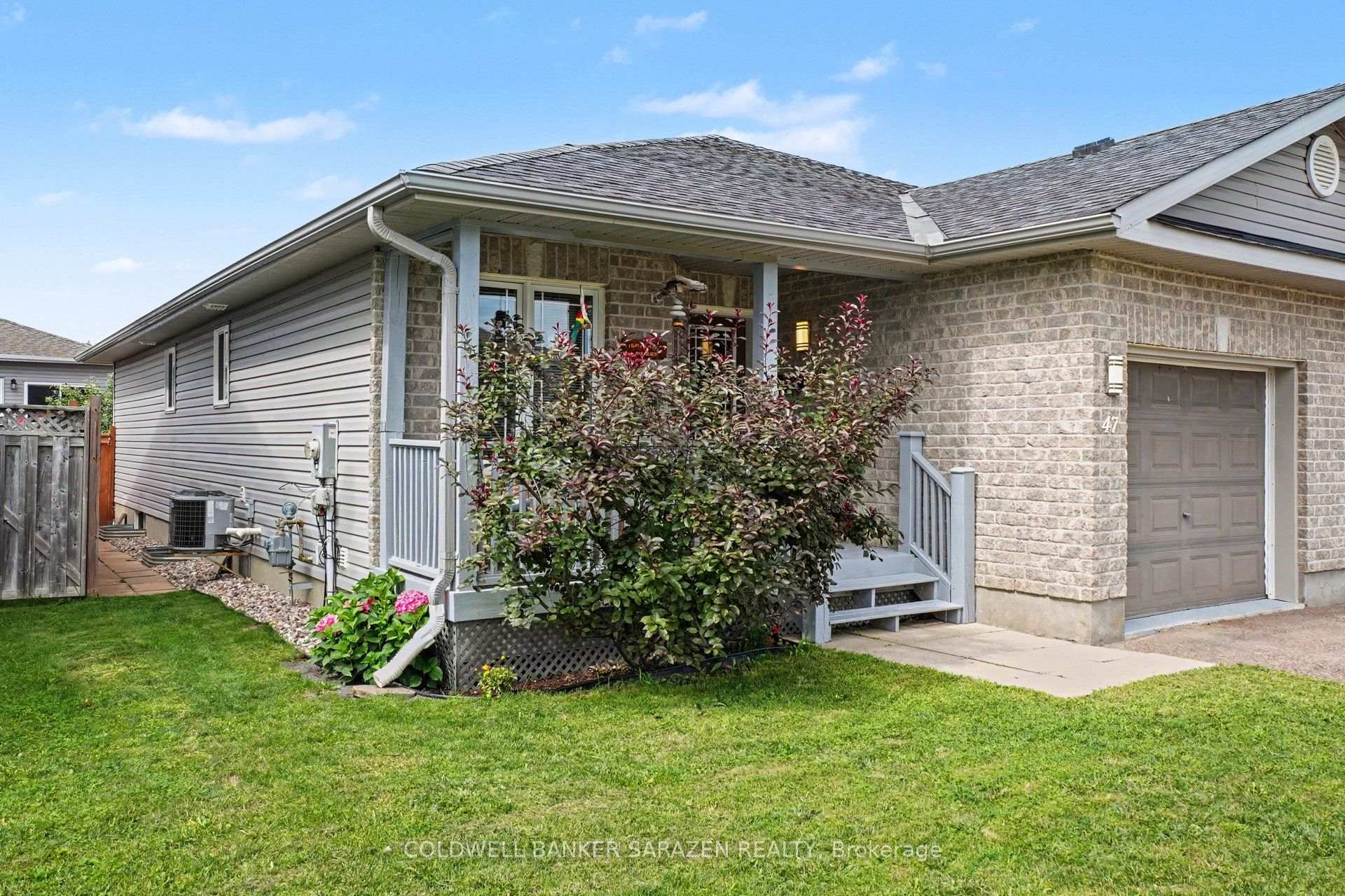 Photo 3 of 47 Verona Drive, Arnprior, Arnprior — HOMEH