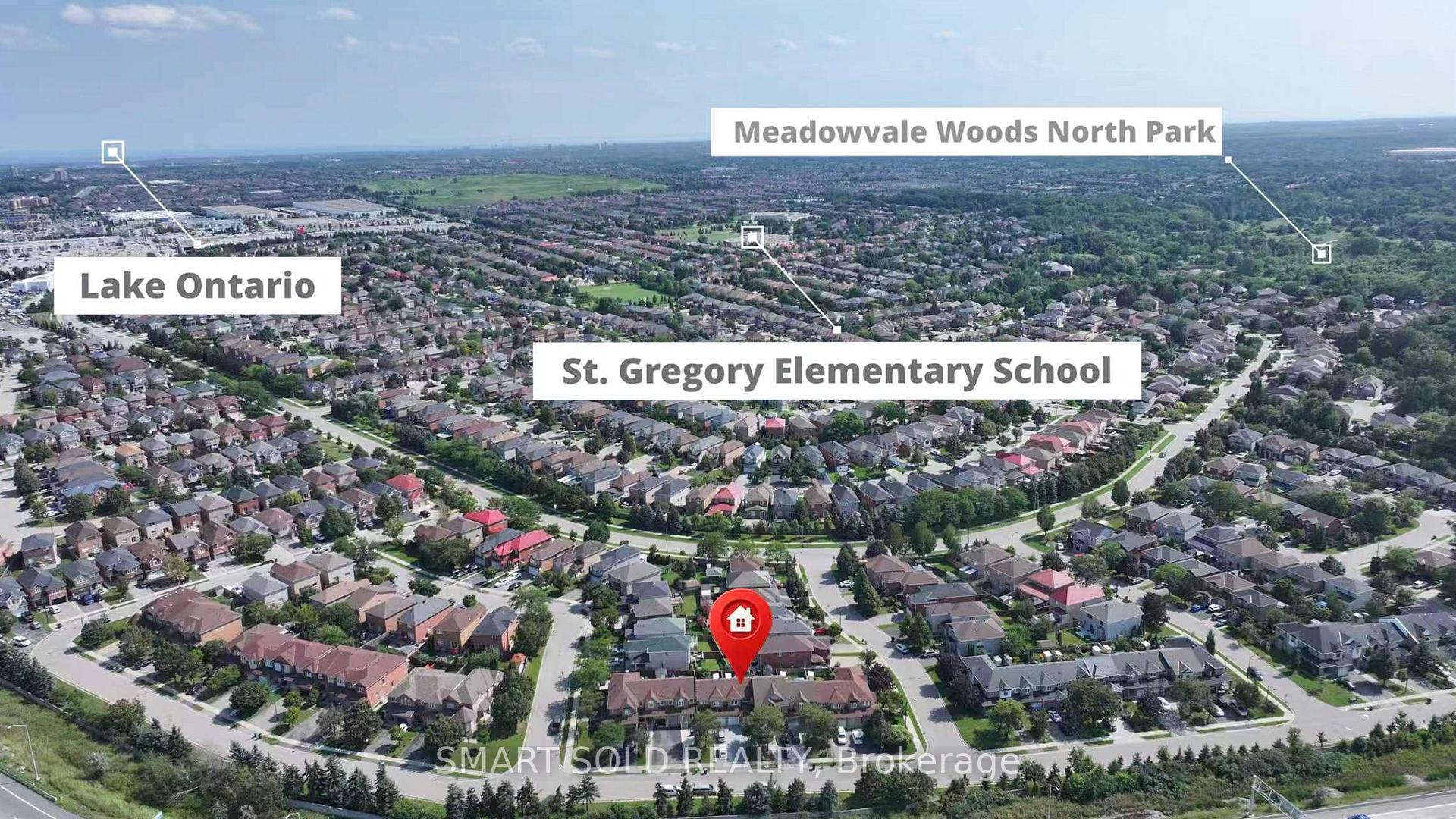 Photo 5 of 906 Delgado Drive, Mississauga, East Credit — HOMEH
