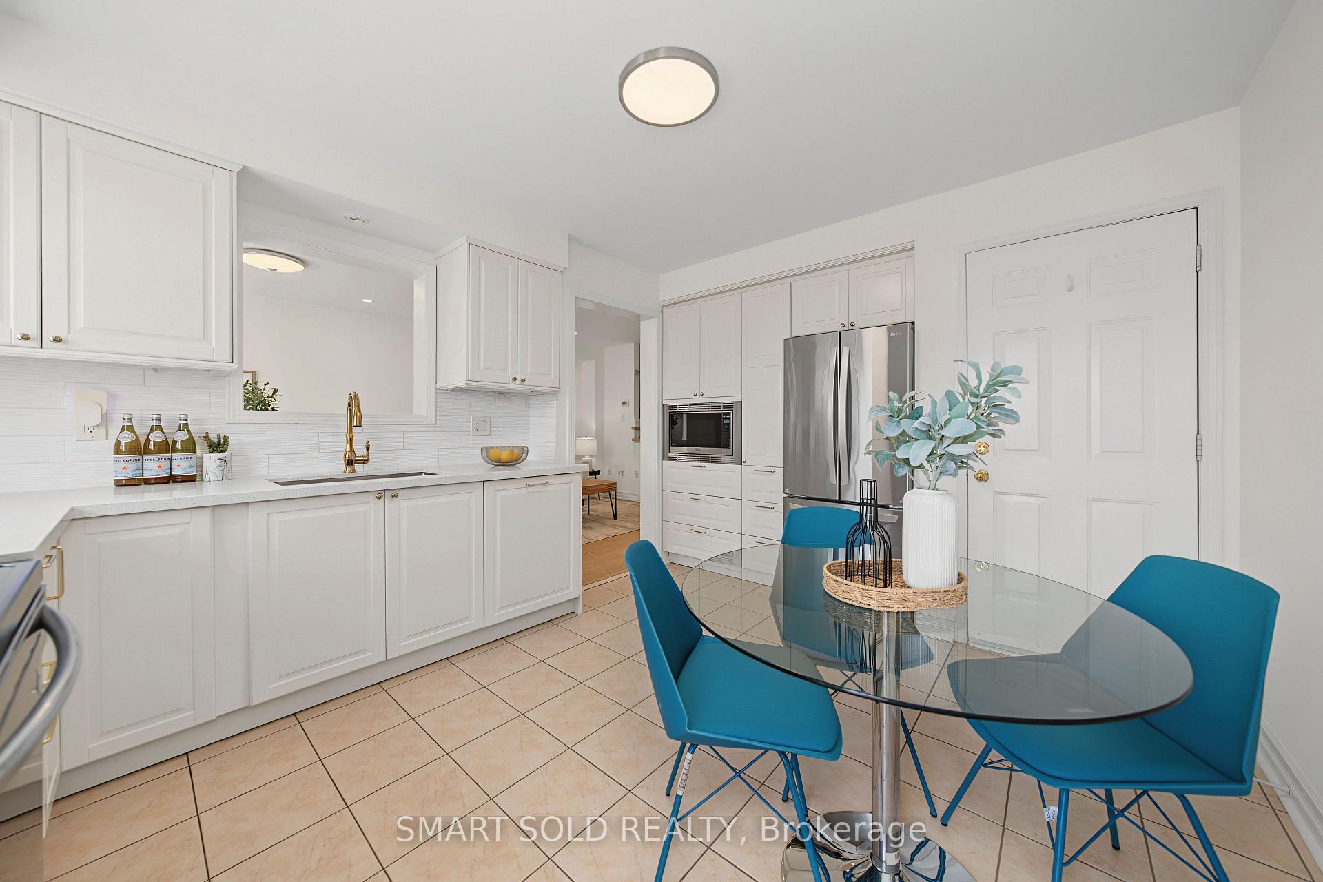 Photo 23 of 906 Delgado Drive, Mississauga, East Credit — HOMEH