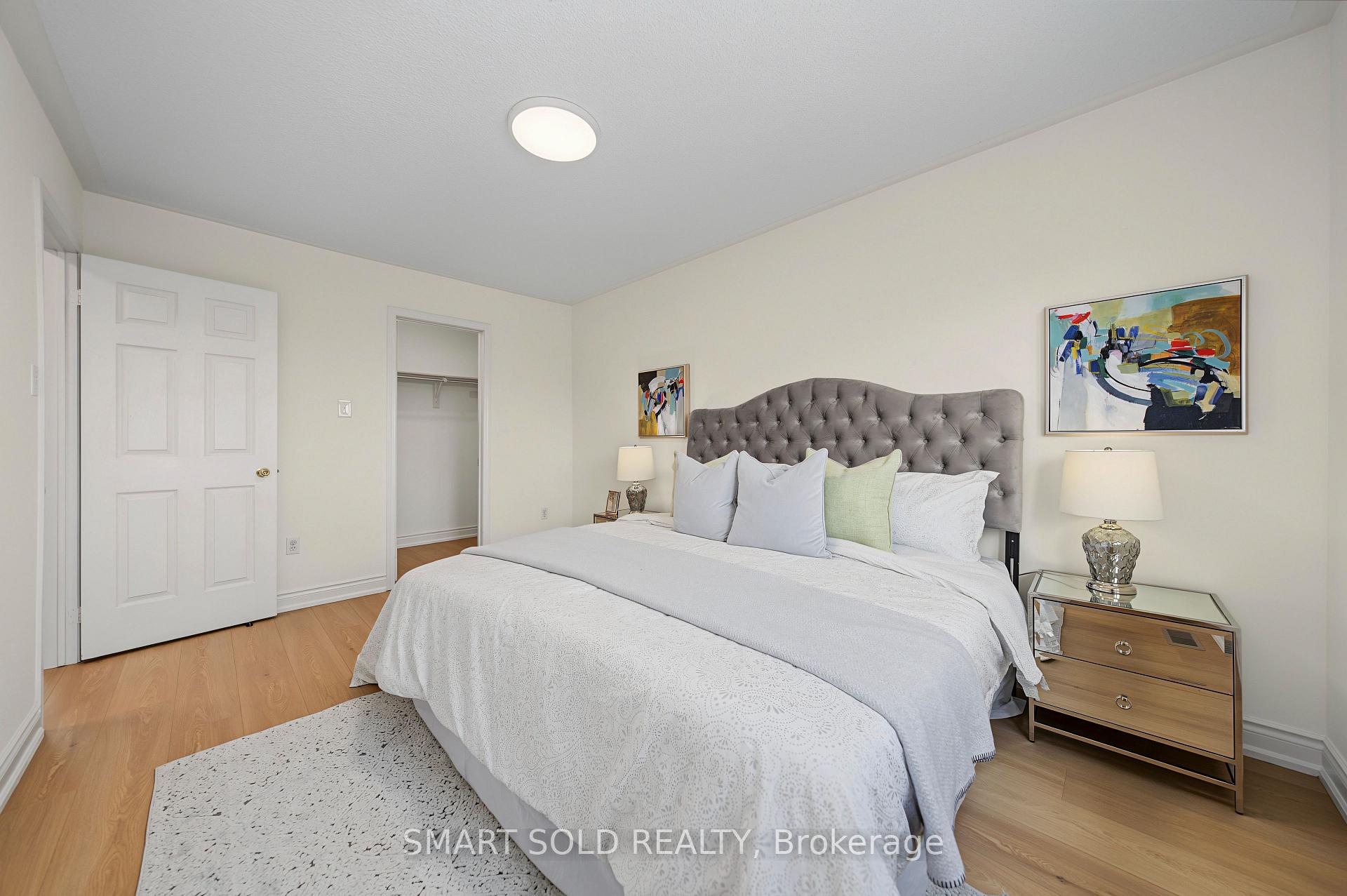 Photo 30 of 906 Delgado Drive, Mississauga, East Credit — HOMEH