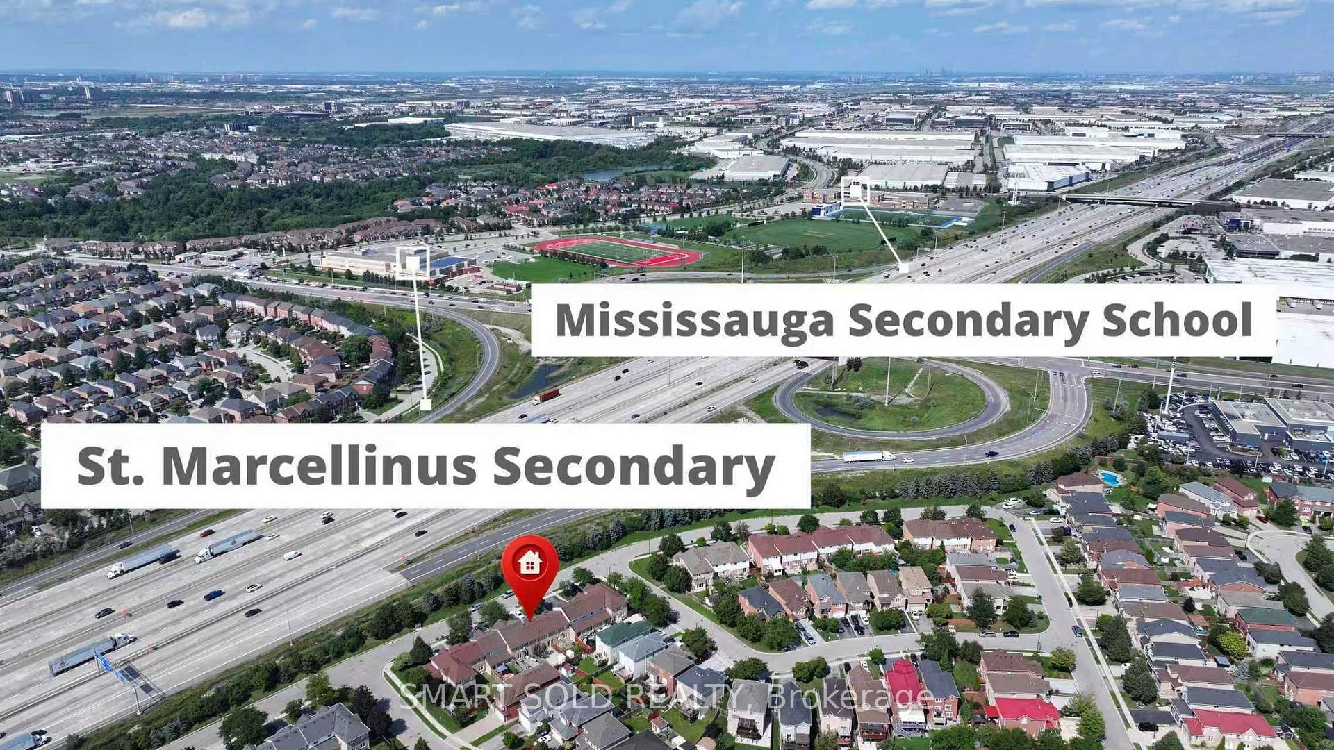 Photo 8 of 906 Delgado Drive, Mississauga, East Credit — HOMEH