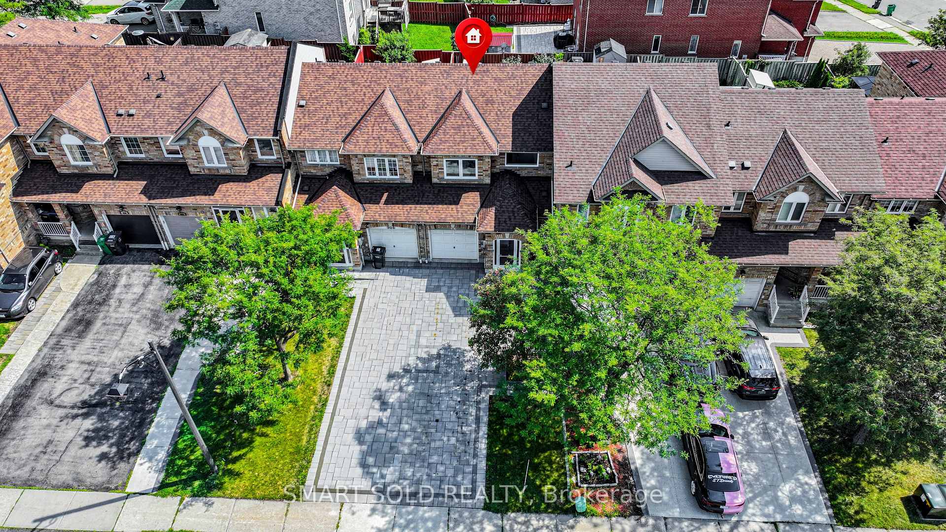 Photo 10 of 906 Delgado Drive, Mississauga, East Credit — HOMEH