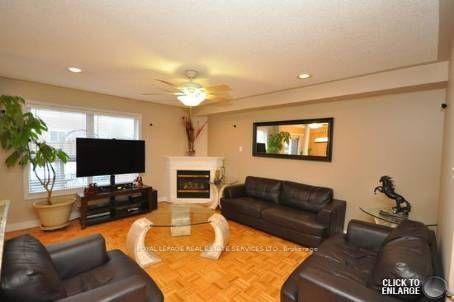 Photo 11 of 41 Convoy Crescent, Vaughan, Maple — HOMEH