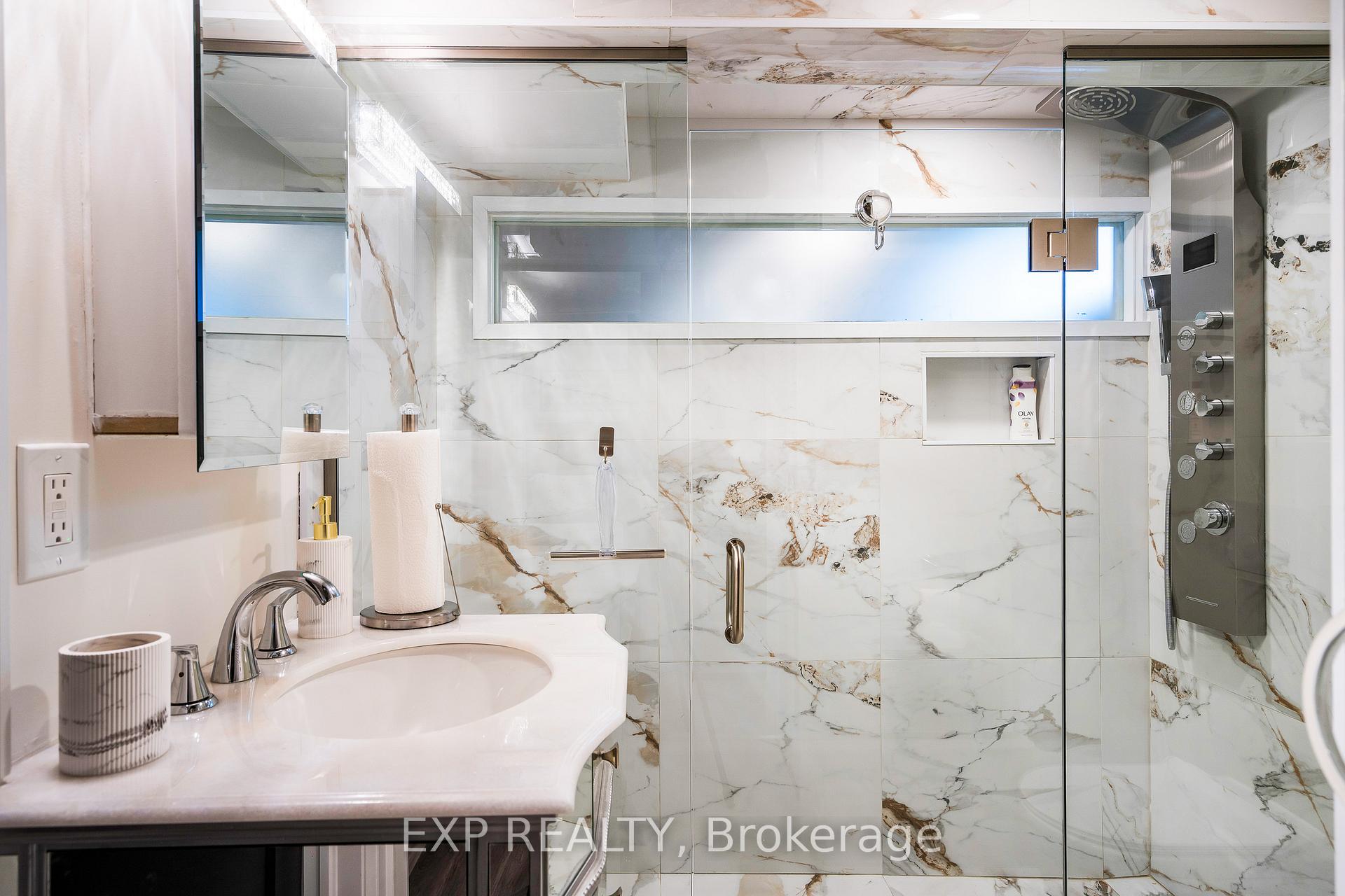 Photo 19 of 27 Sunnidale Road S, Wasaga Beach — HOMEH