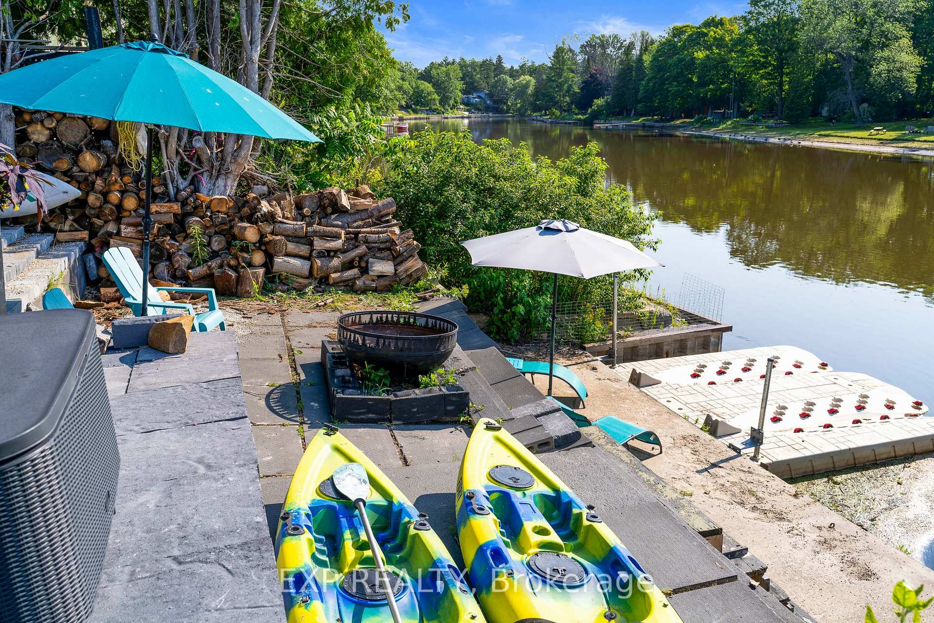 Photo 28 of 27 Sunnidale Road S, Wasaga Beach — HOMEH