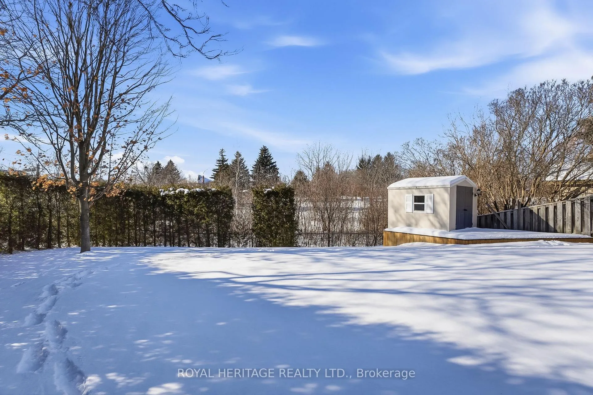 Photo 36 of 62 John Walter Crescent, Clarington, Courtice — HOMEH