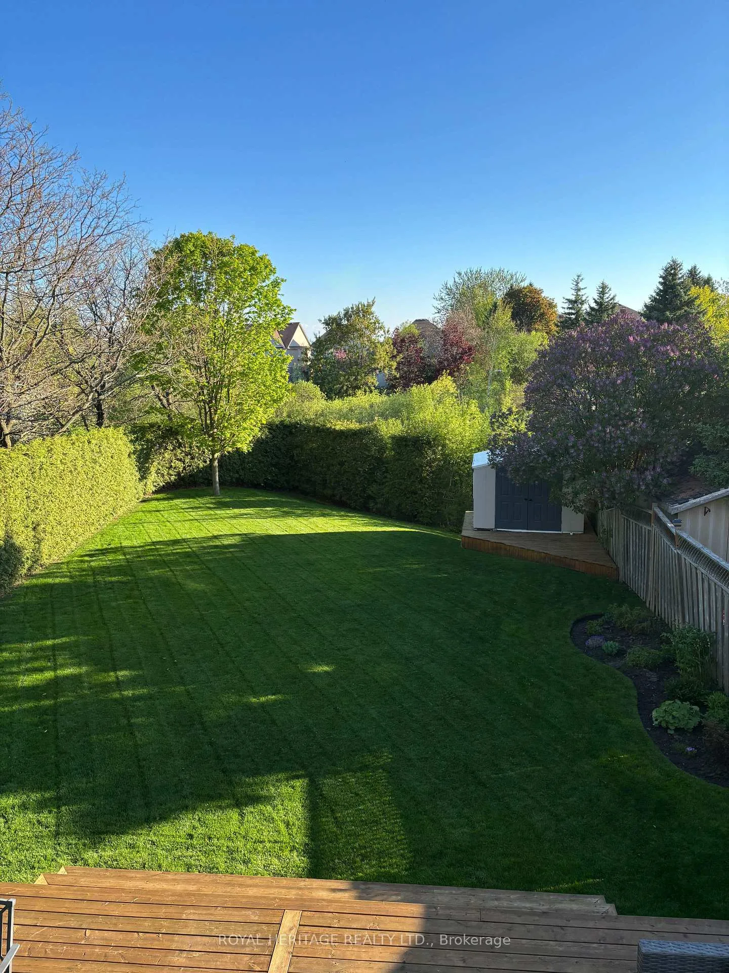 Photo 42 of 62 John Walter Crescent, Clarington, Courtice — HOMEH