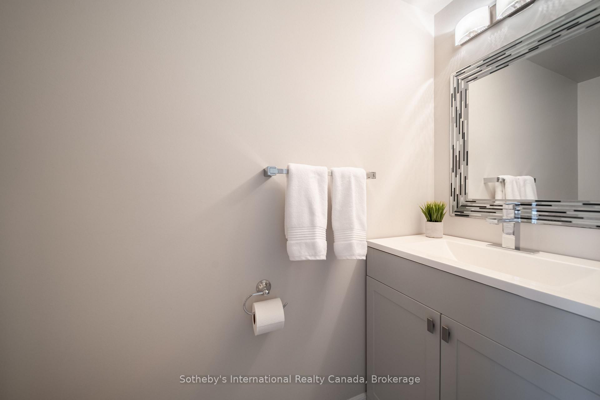 Photo 19 of 339 Ravineview Way, Oakville, Wedgewood Creek — HOMEH