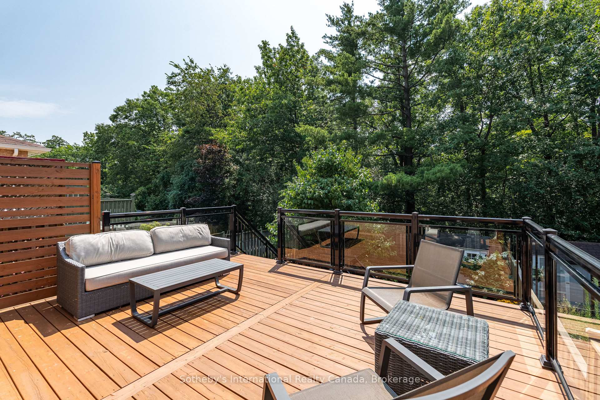 Photo 33 of 339 Ravineview Way, Oakville, Wedgewood Creek — HOMEH