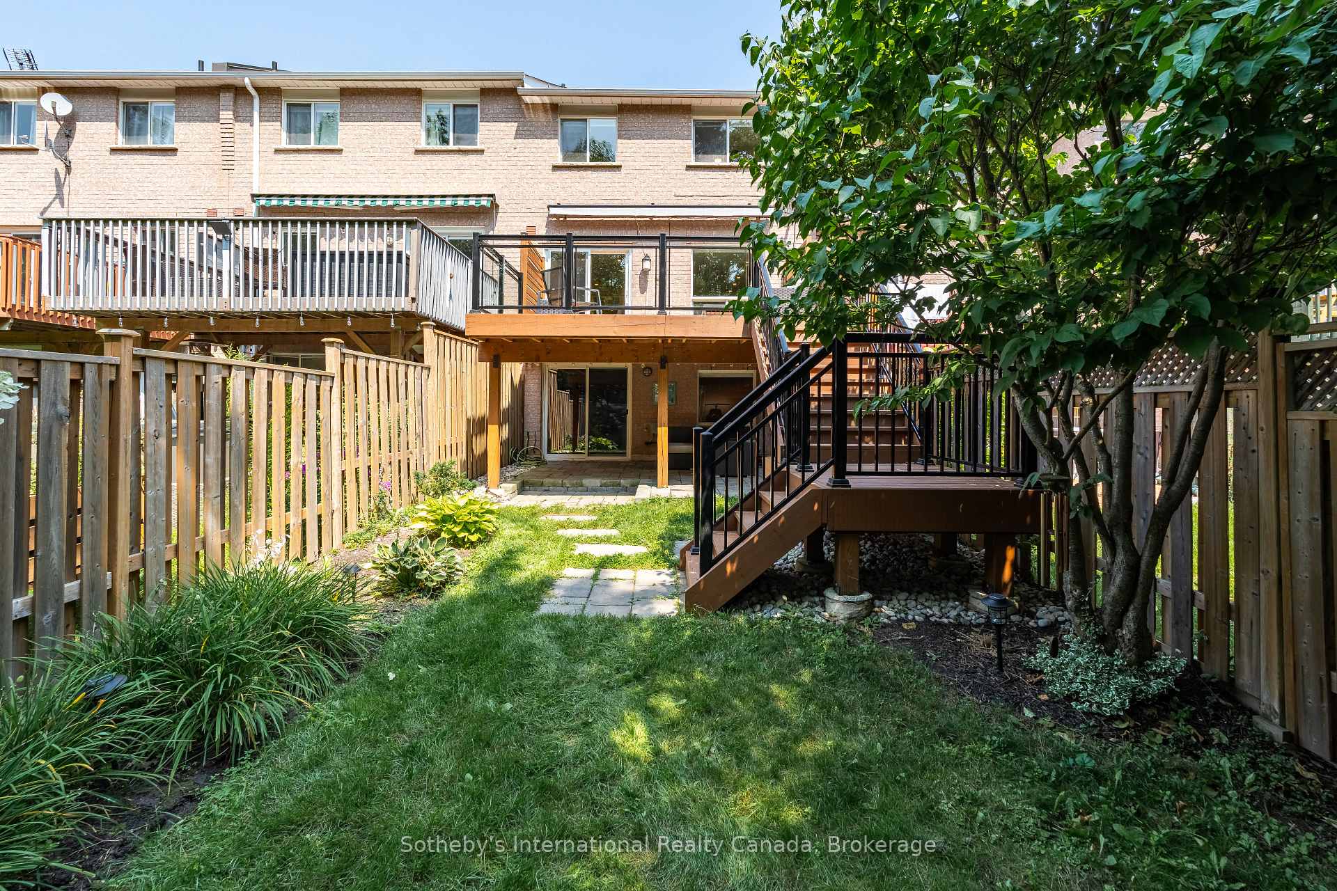 Photo 37 of 339 Ravineview Way, Oakville, Wedgewood Creek — HOMEH