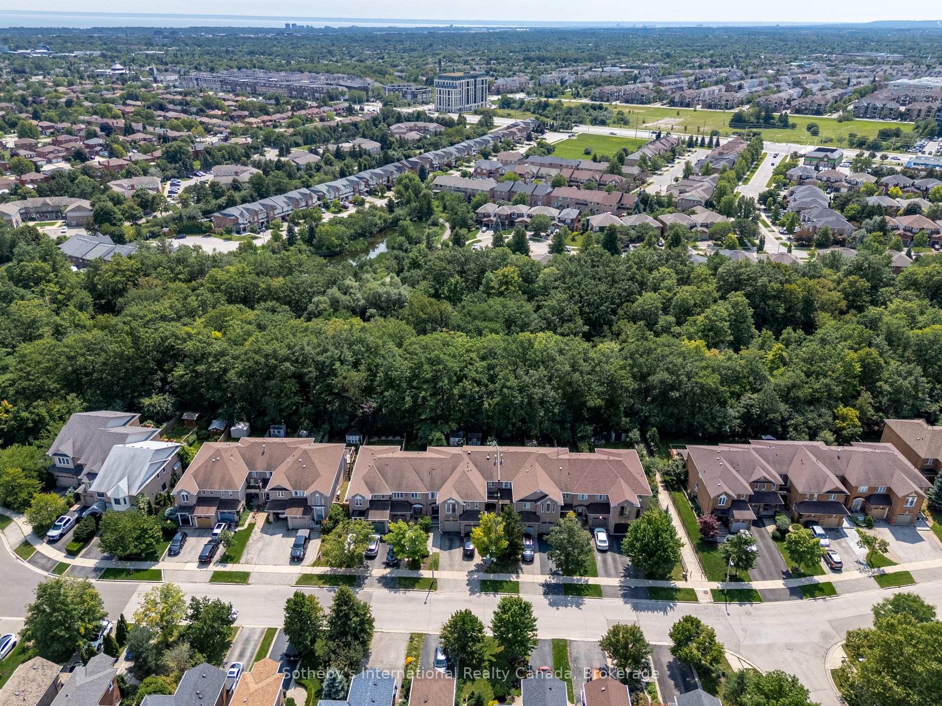Photo 41 of 339 Ravineview Way, Oakville, Wedgewood Creek — HOMEH