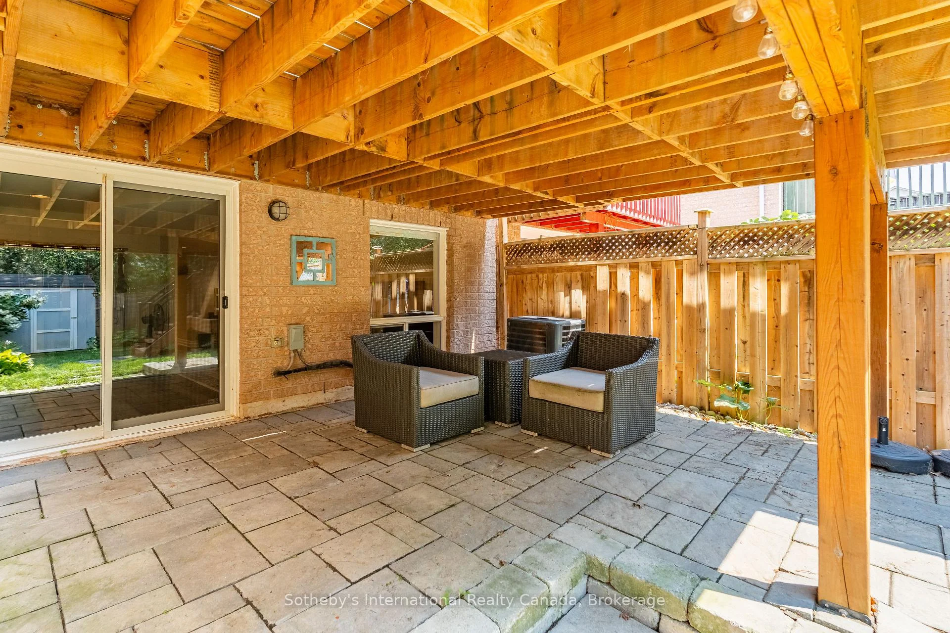 Photo 44 of 339 Ravineview Way, Oakville, Wedgewood Creek — HOMEH