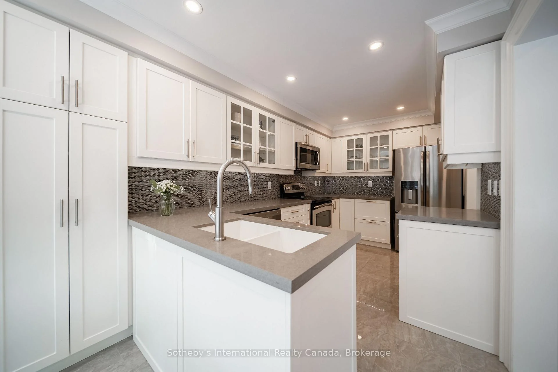 Photo 46 of 339 Ravineview Way, Oakville, Wedgewood Creek — HOMEH