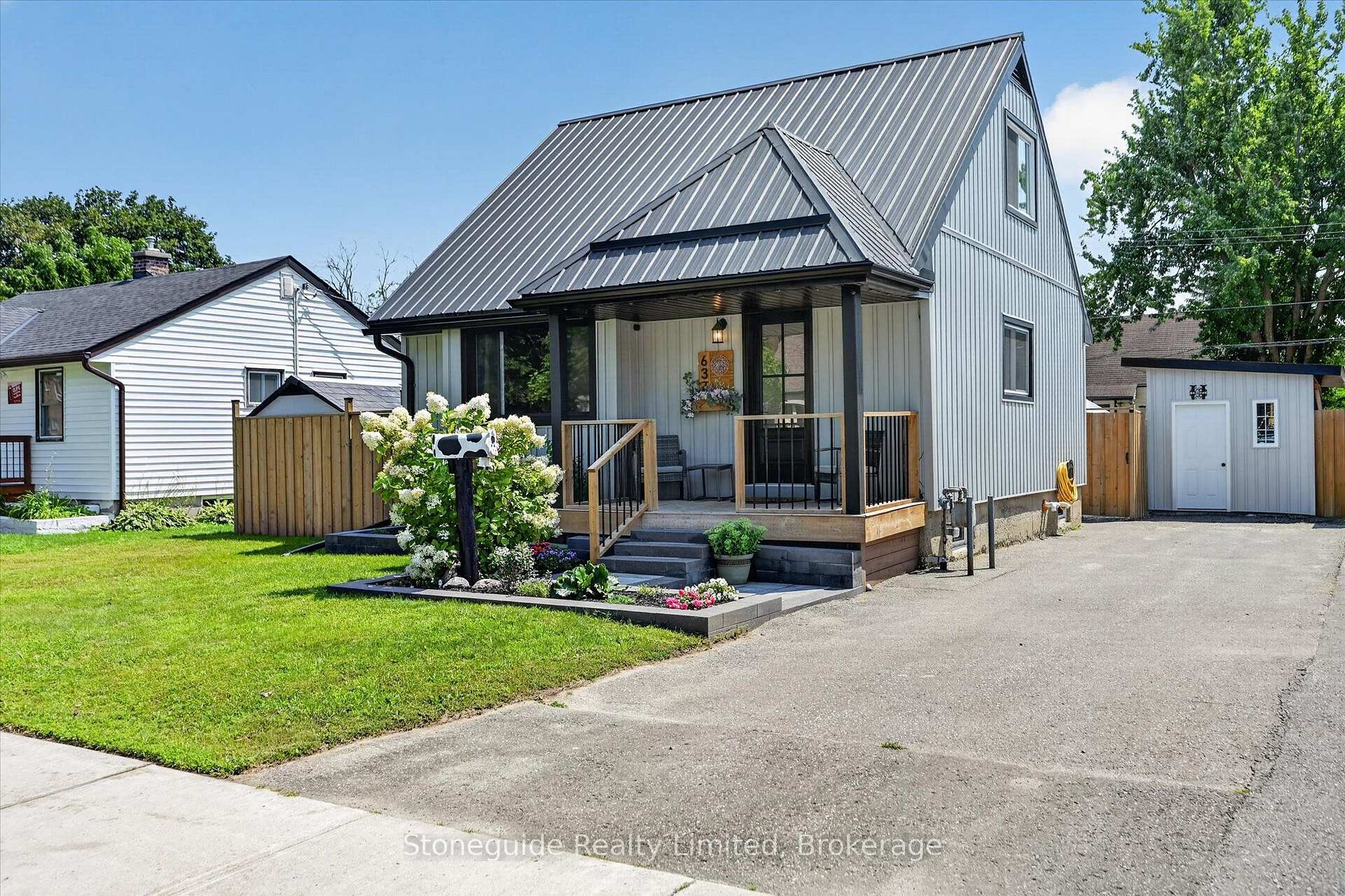 Photo 2 of 637 McKellar Street, Peterborough, Otonabee Ward 1 — HOMEH