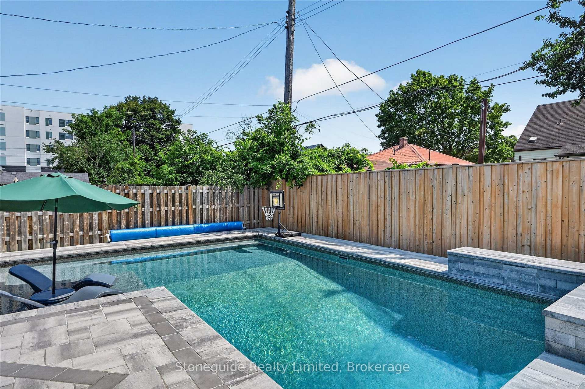 Photo 27 of 637 McKellar Street, Peterborough, Otonabee Ward 1 — HOMEH