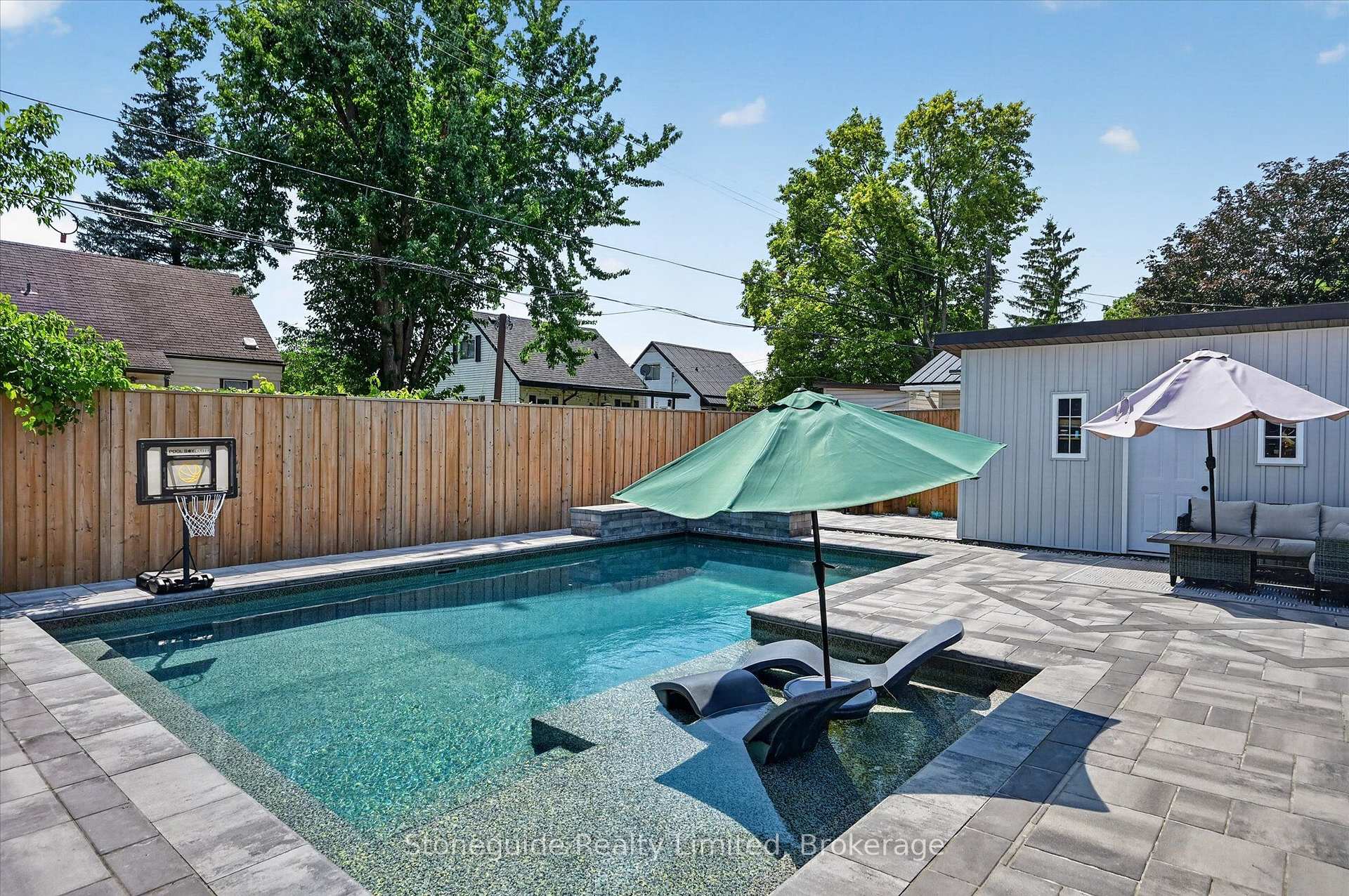 Photo 30 of 637 McKellar Street, Peterborough, Otonabee Ward 1 — HOMEH