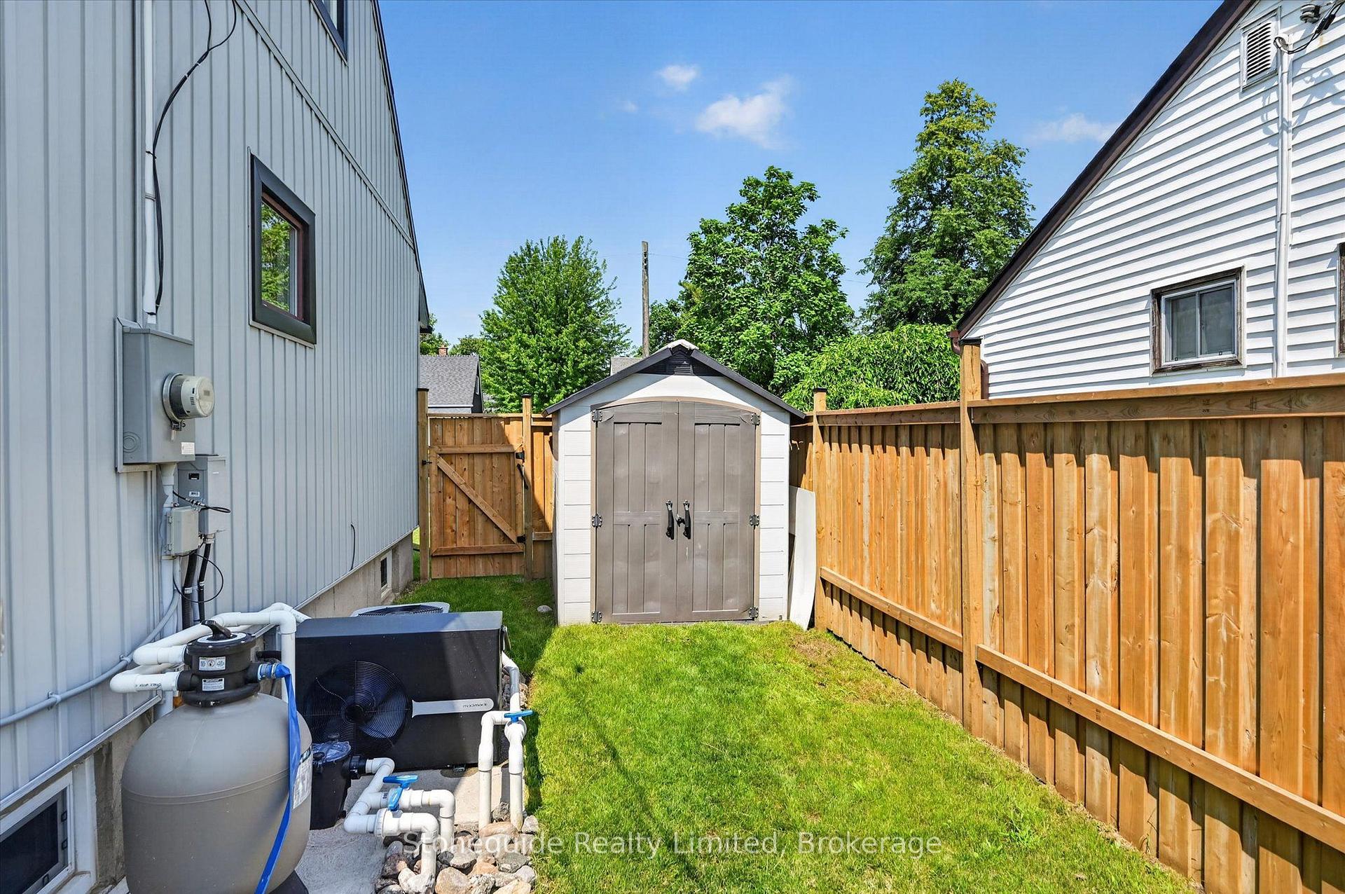 Photo 49 of 637 McKellar Street, Peterborough, Otonabee Ward 1 — HOMEH
