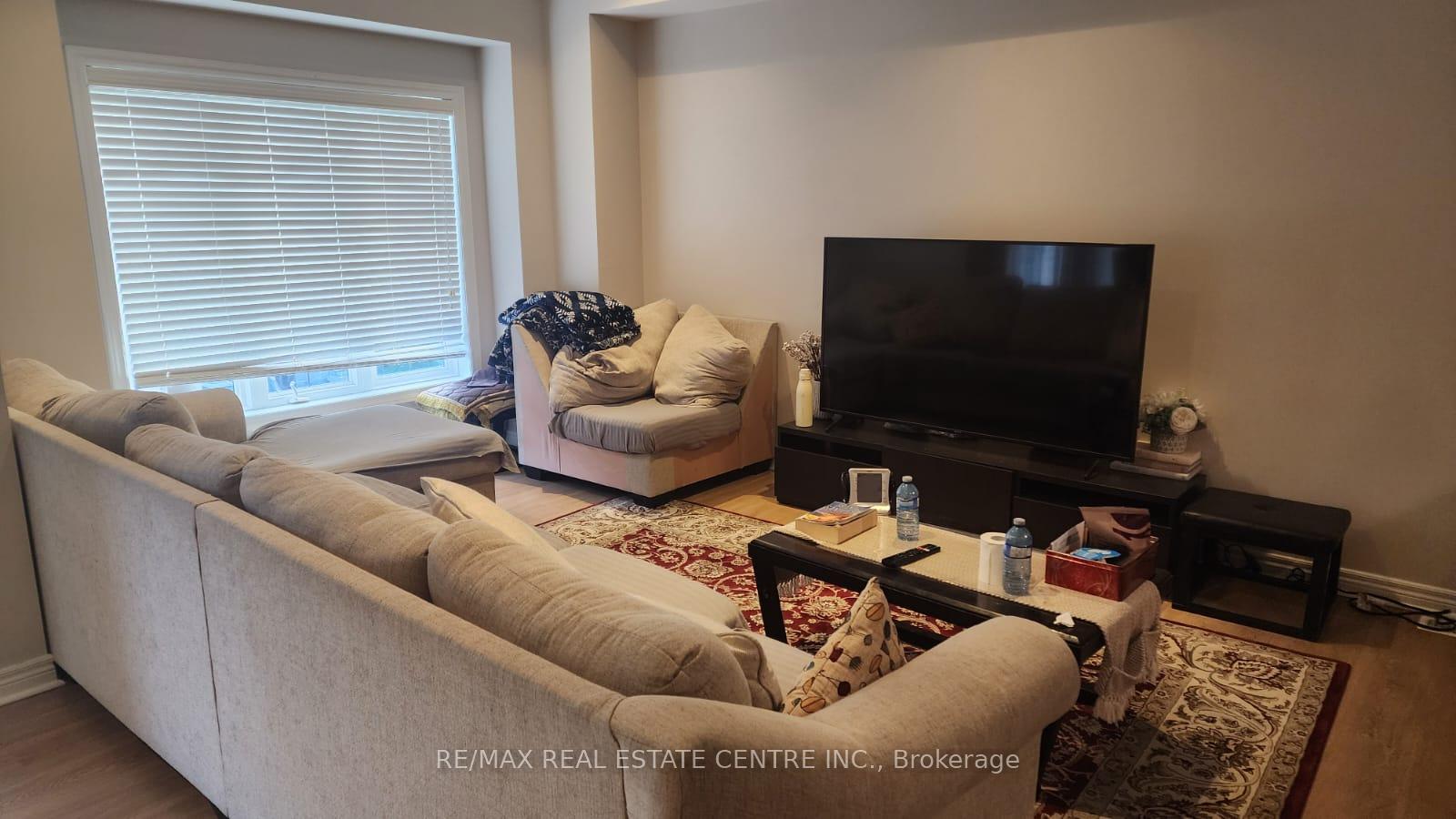 Photo 15 of 7 Waterview Drive, Hamilton, Lakeshore — HOMEH