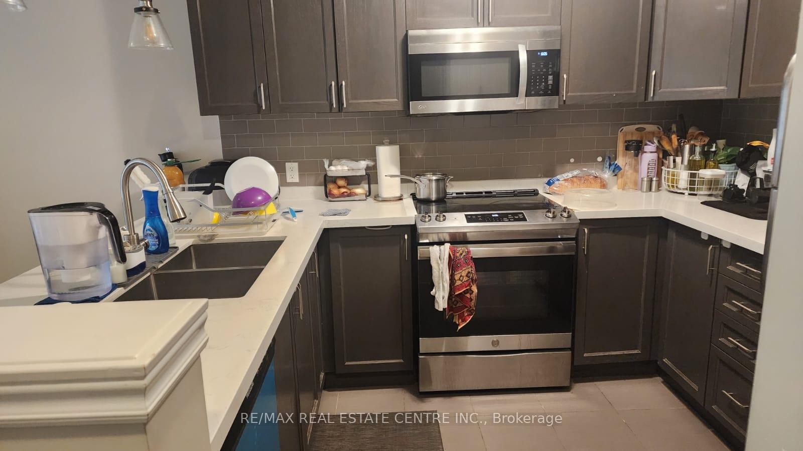 Photo 17 of 7 Waterview Drive, Hamilton, Lakeshore — HOMEH