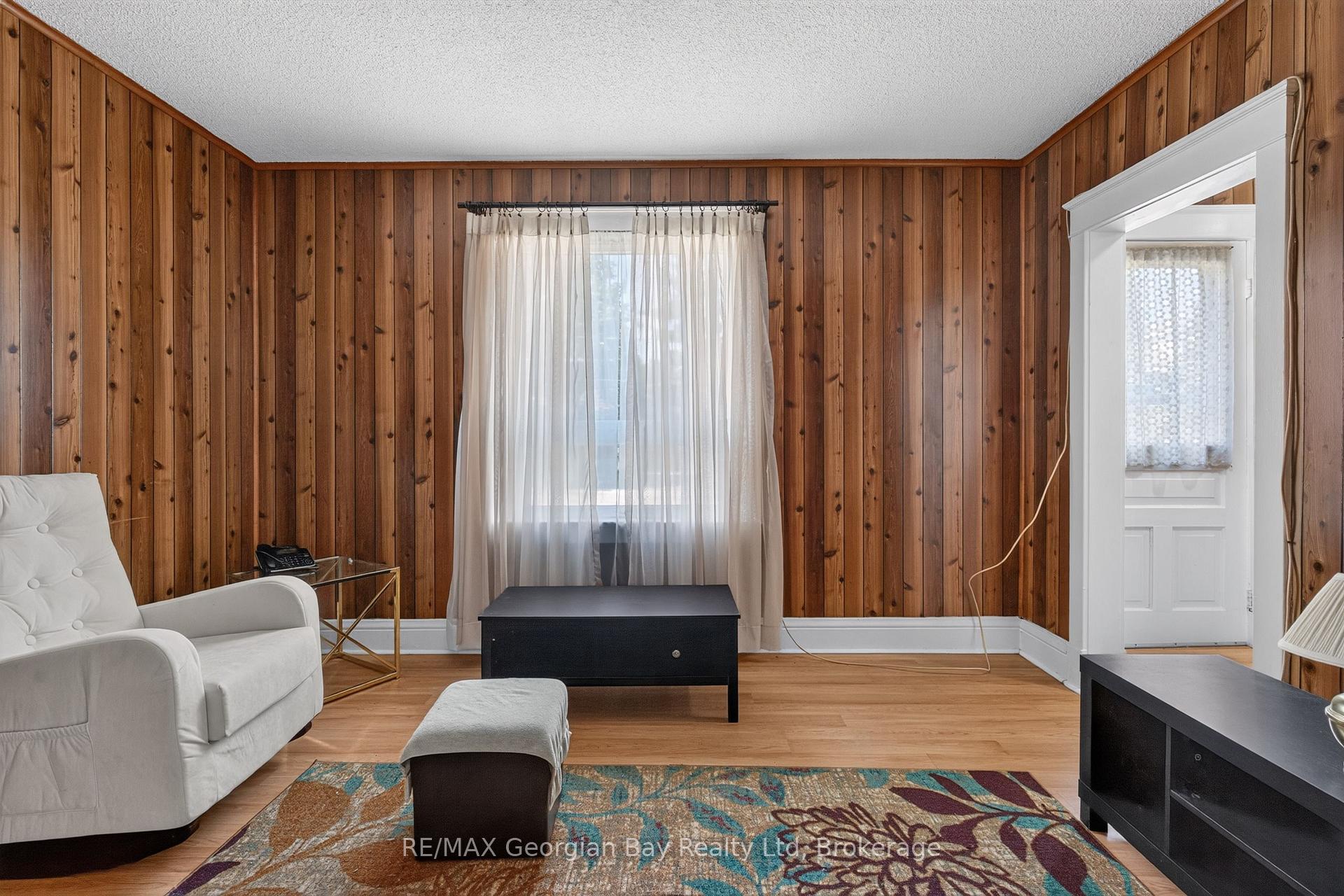 Photo 6 of 375 Horrell Avenue, Midland — HOMEH
