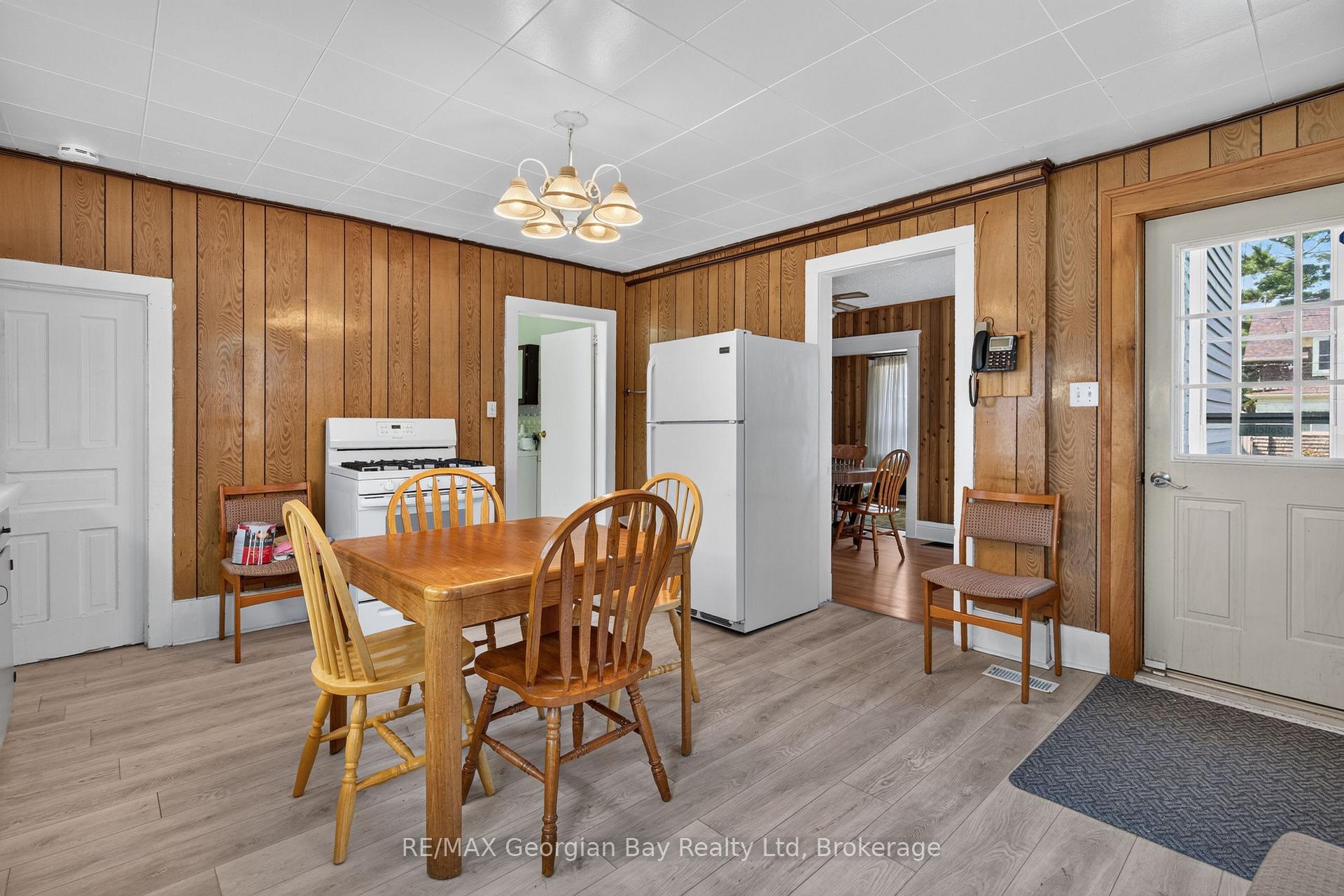 Photo 12 of 375 Horrell Avenue, Midland — HOMEH