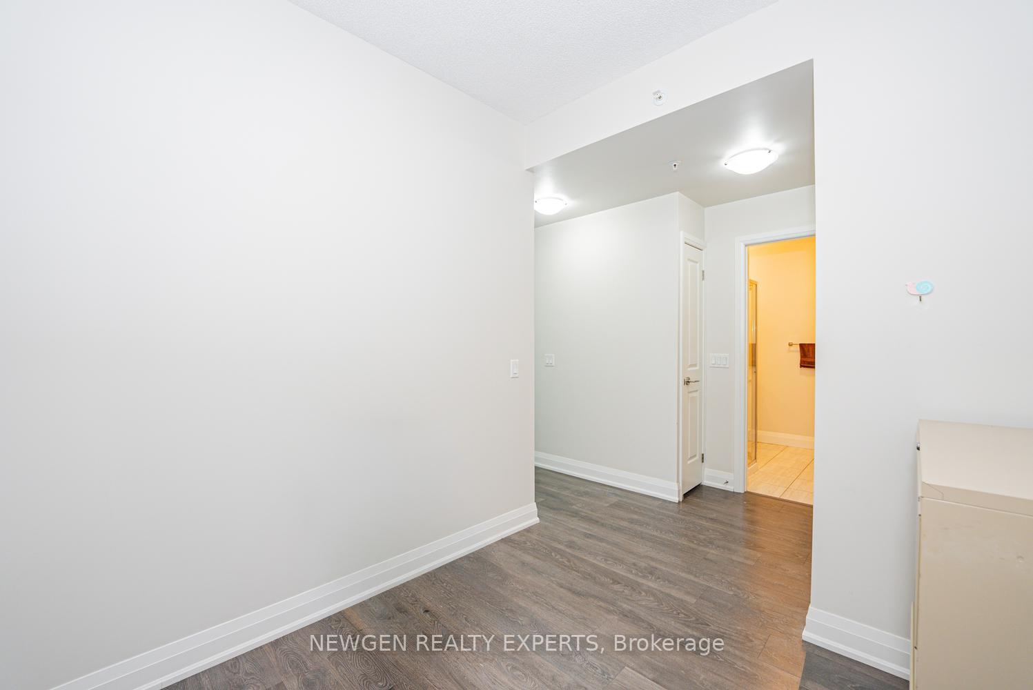 Photo 10 of Unit 808, 65 Yorkland Boulevard, Brampton, Goreway Drive Corridor — HOMEH
