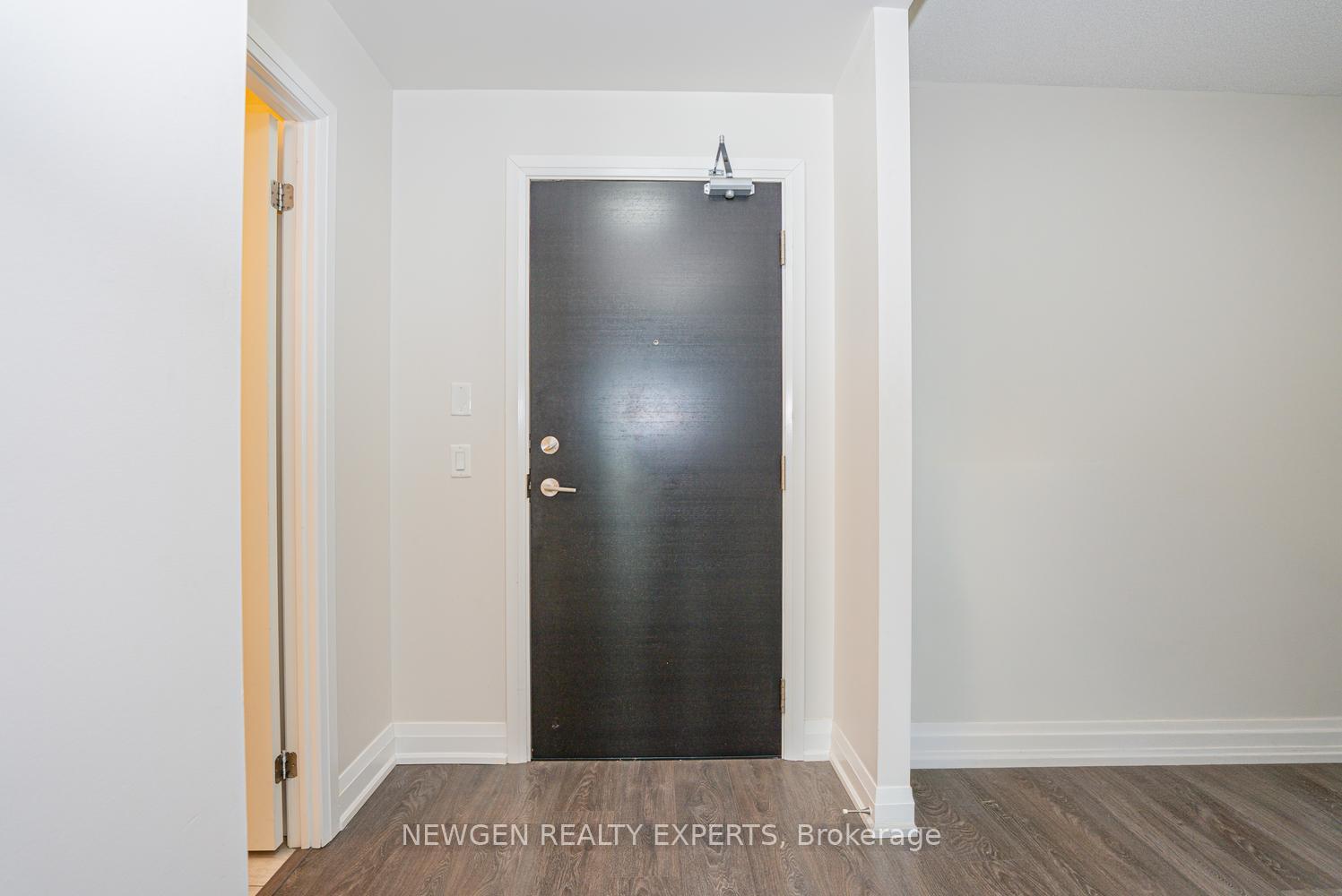 Photo 12 of Unit 808, 65 Yorkland Boulevard, Brampton, Goreway Drive Corridor — HOMEH