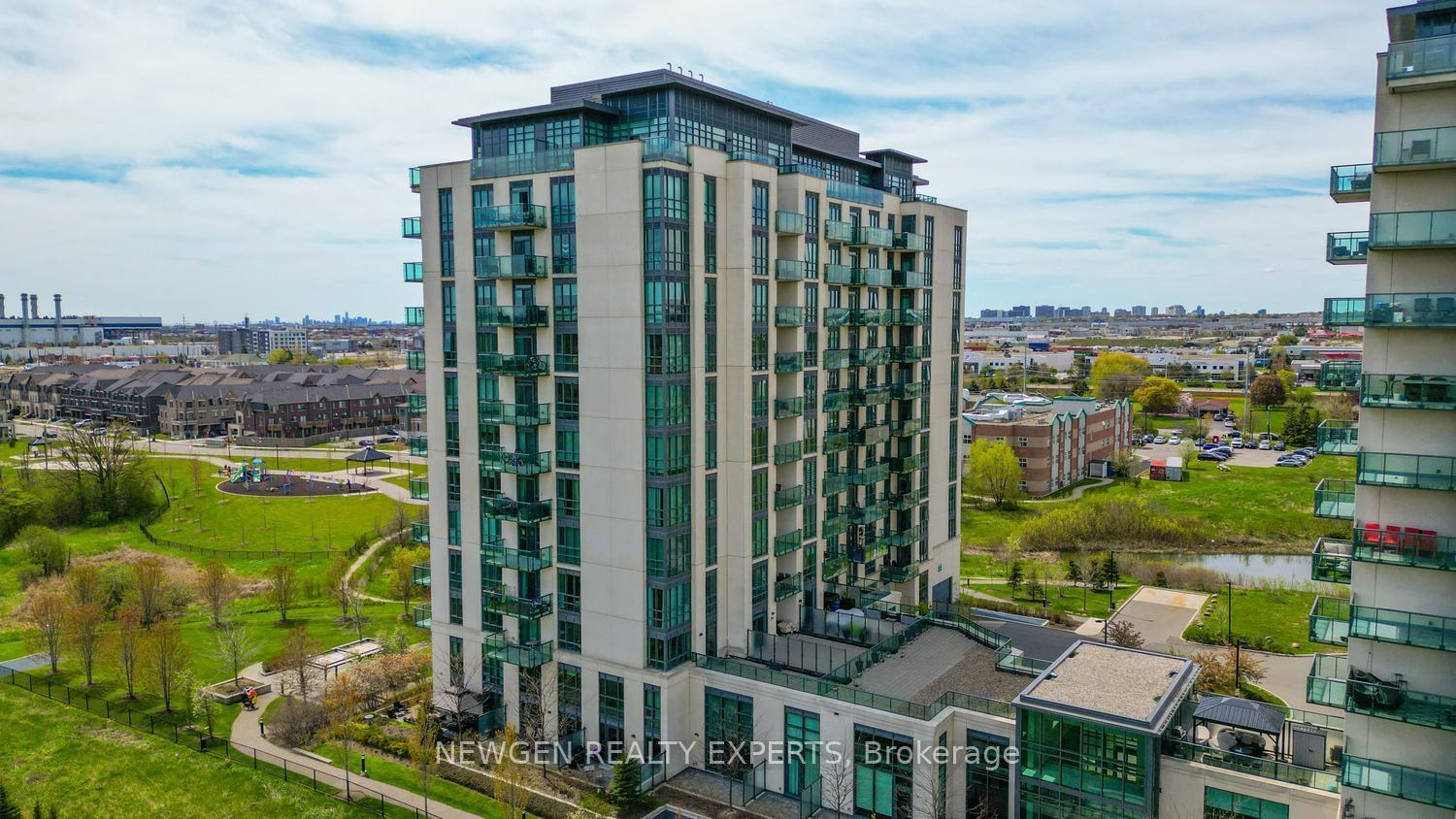 Photo 49 of Unit 808, 65 Yorkland Boulevard, Brampton, Goreway Drive Corridor — HOMEH