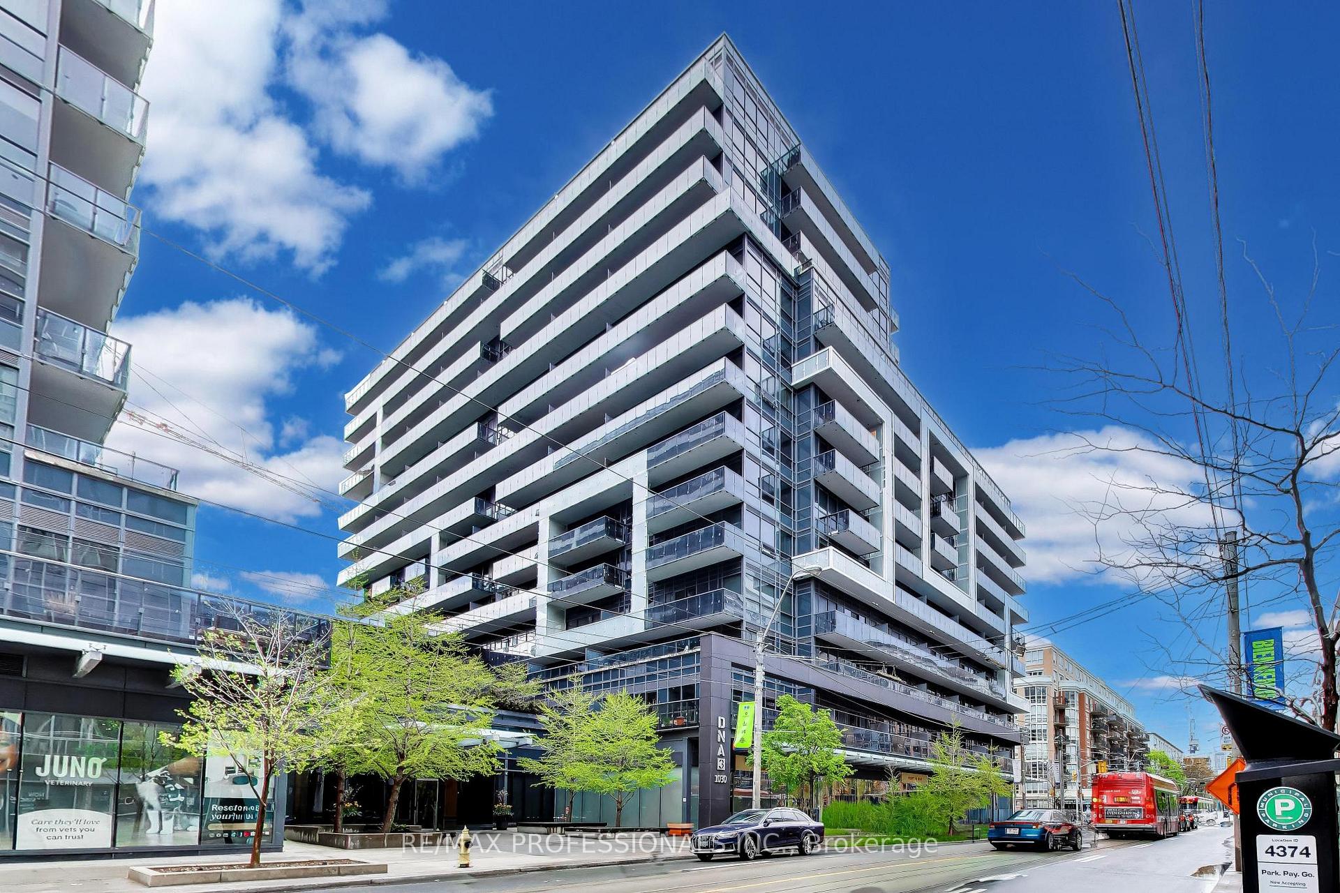 Photo of Unit 912, 1030 King Street W