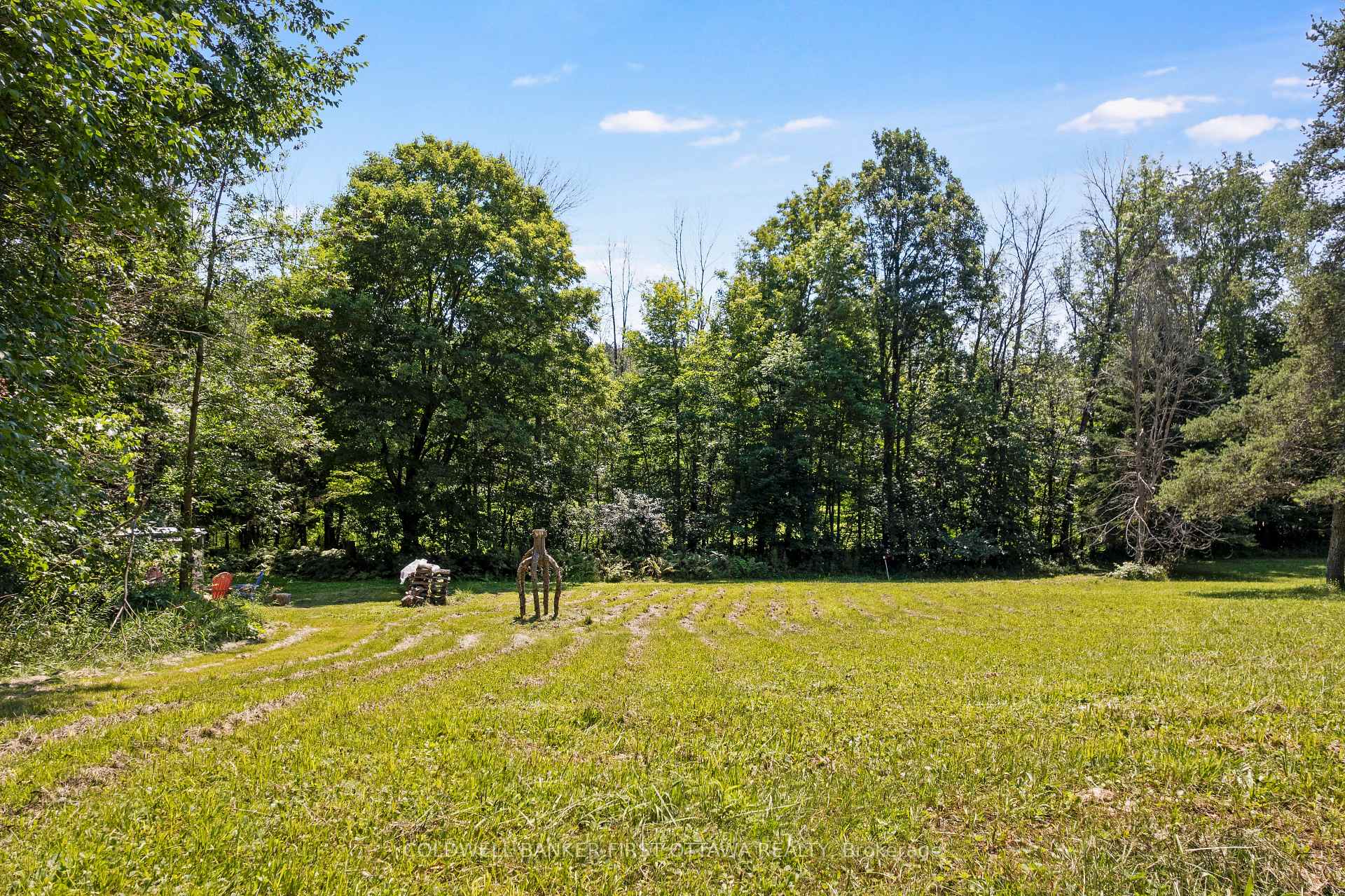 Photo 5 of 105 Purdons Bay Road, Lanark Highlands, Lanark Highlands (Dalhousie) Twp — HOMEH