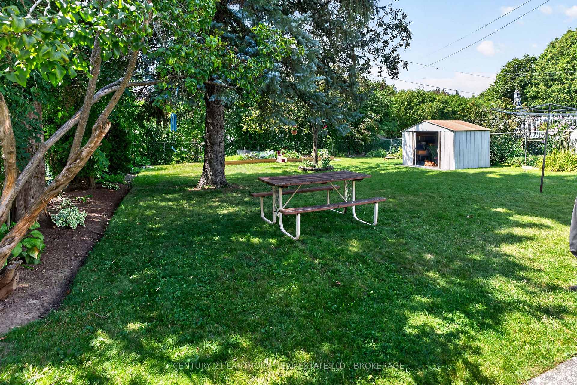 Photo 13 of 742 Laidlaw Crescent, Kingston, South of Taylor-Kidd Blvd — HOMEH
