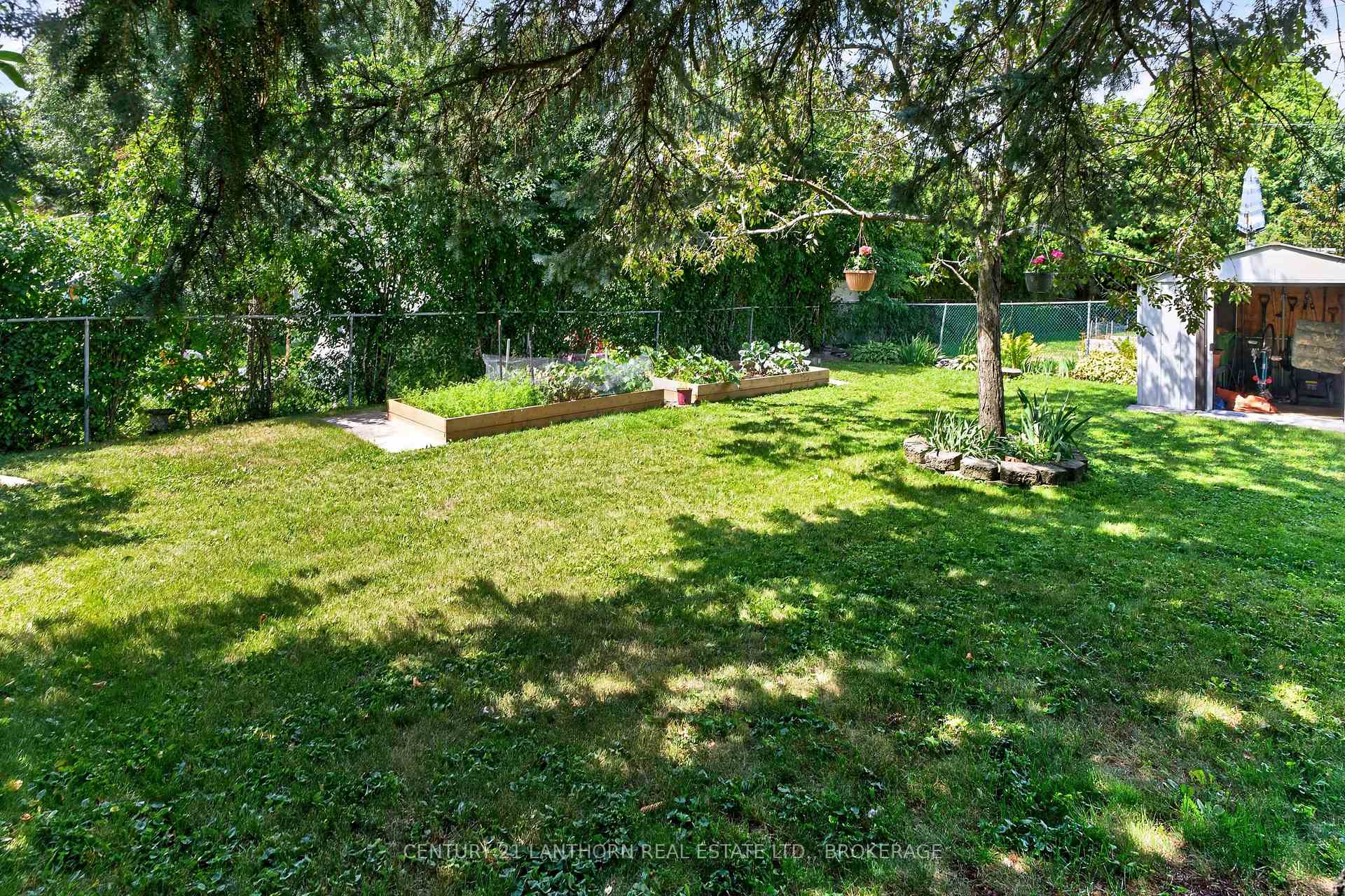 Photo 16 of 742 Laidlaw Crescent, Kingston, South of Taylor-Kidd Blvd — HOMEH