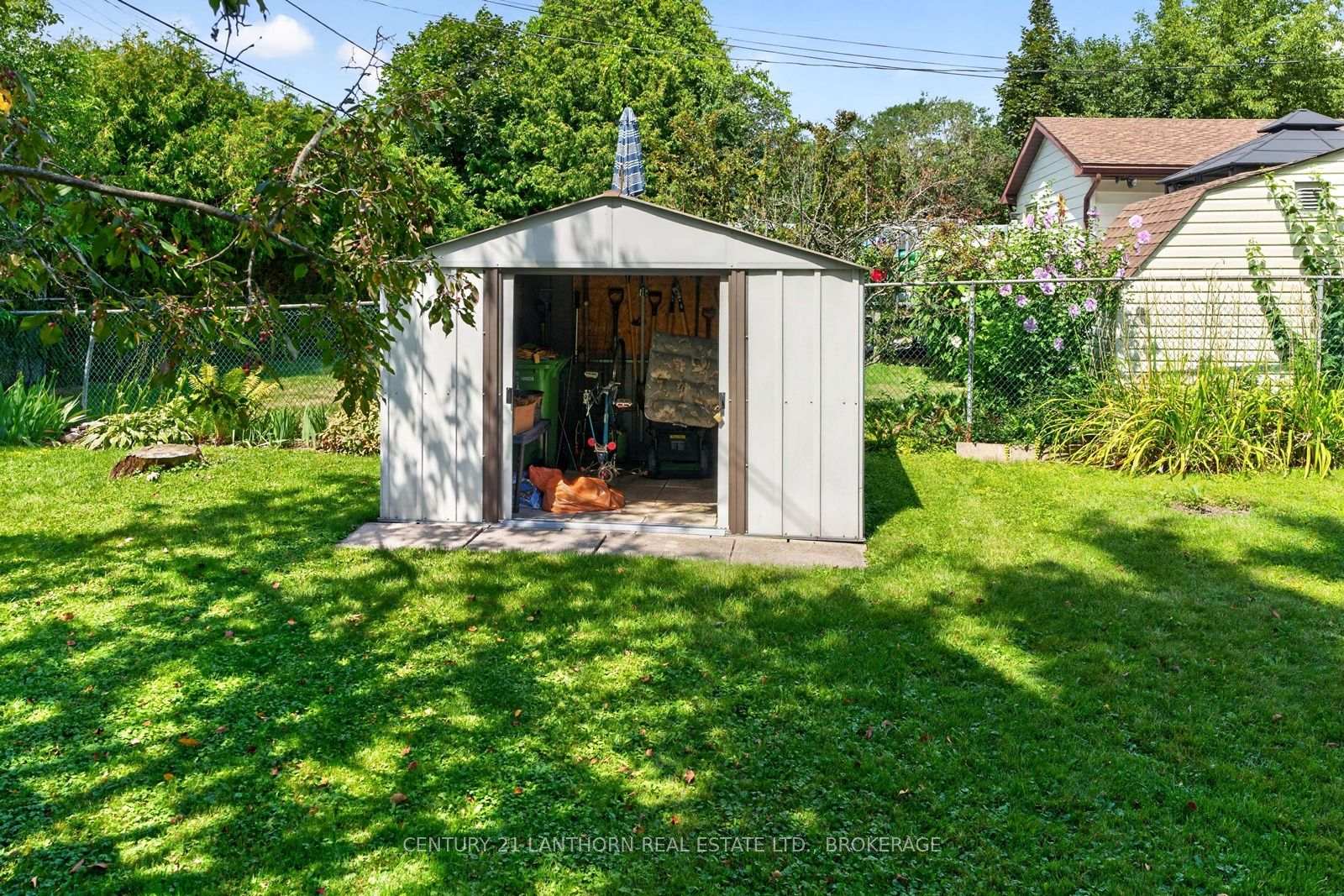 Photo 21 of 742 Laidlaw Crescent, Kingston, South of Taylor-Kidd Blvd — HOMEH