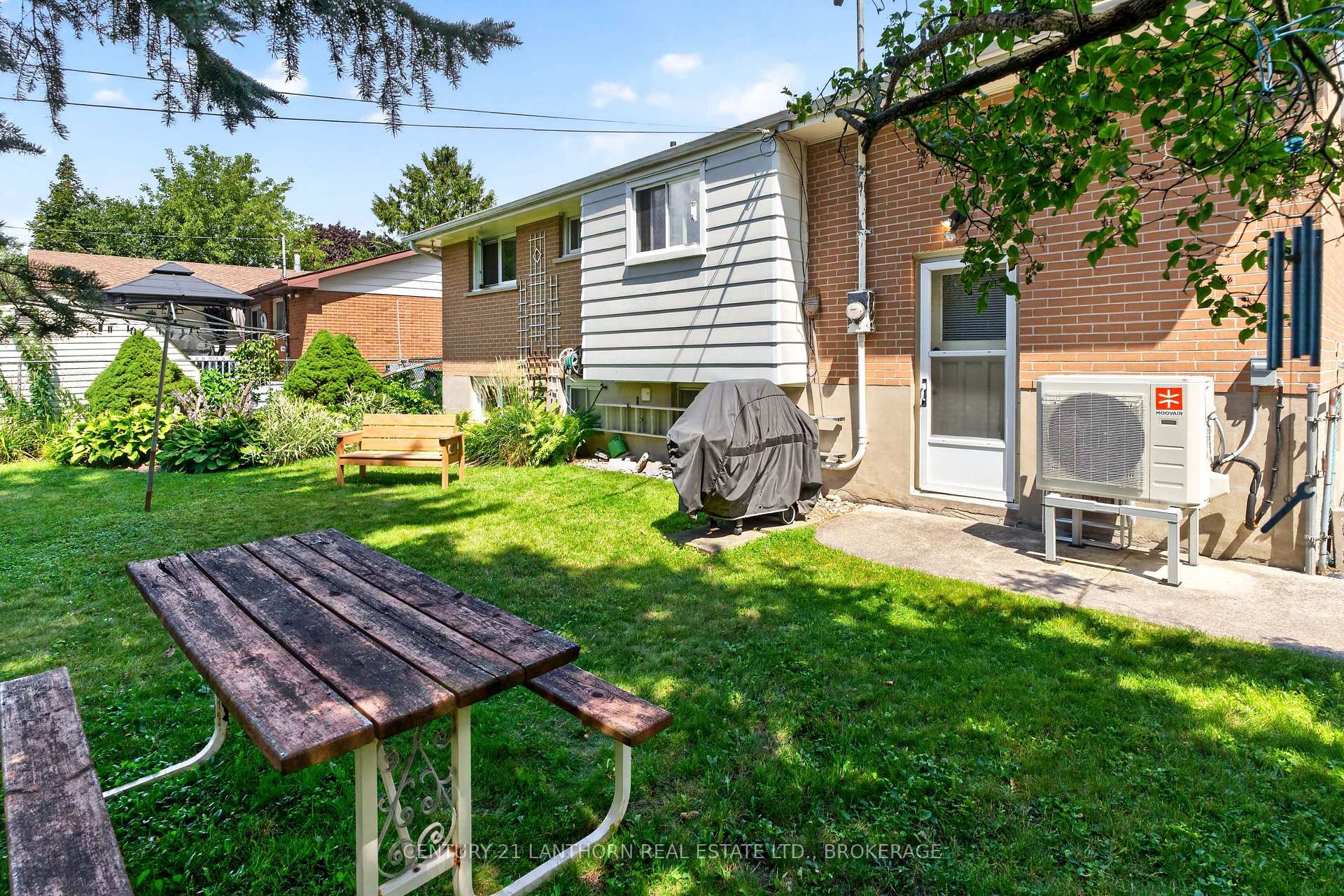 Photo 24 of 742 Laidlaw Crescent, Kingston, South of Taylor-Kidd Blvd — HOMEH