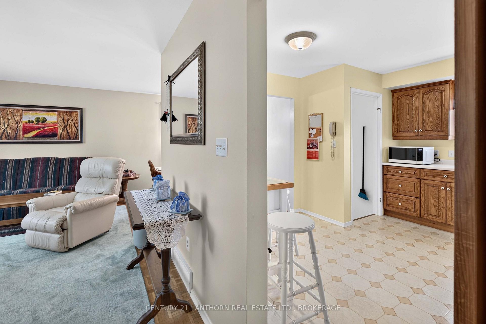 Photo 34 of 742 Laidlaw Crescent, Kingston, South of Taylor-Kidd Blvd — HOMEH