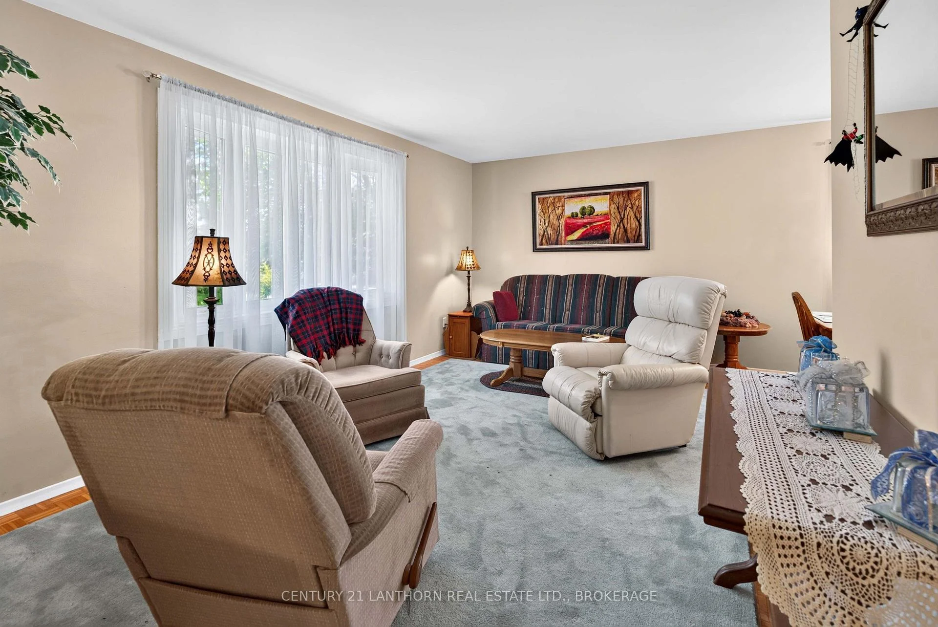 Photo 26 of 742 Laidlaw Crescent, Kingston, South of Taylor-Kidd Blvd — HOMEH
