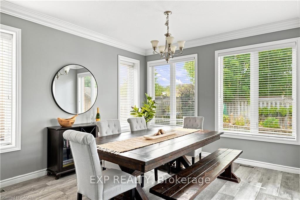 Photo 11 of 6 Country Clair Street, Kitchener, Grand River South — HOMEH