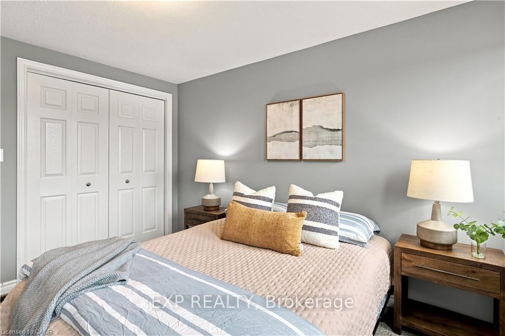 Photo 25 of 6 Country Clair Street, Kitchener, Grand River South — HOMEH