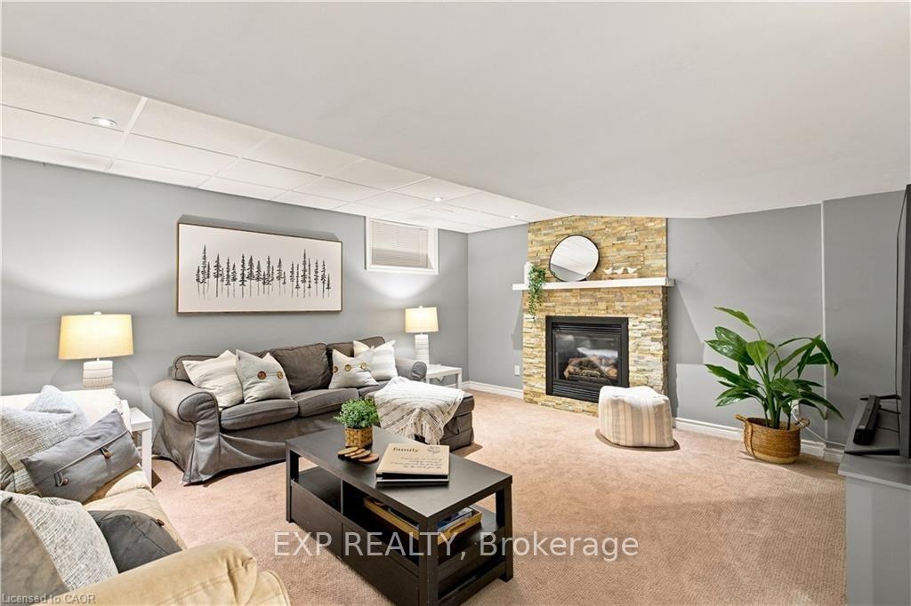 Photo 33 of 6 Country Clair Street, Kitchener, Grand River South — HOMEH
