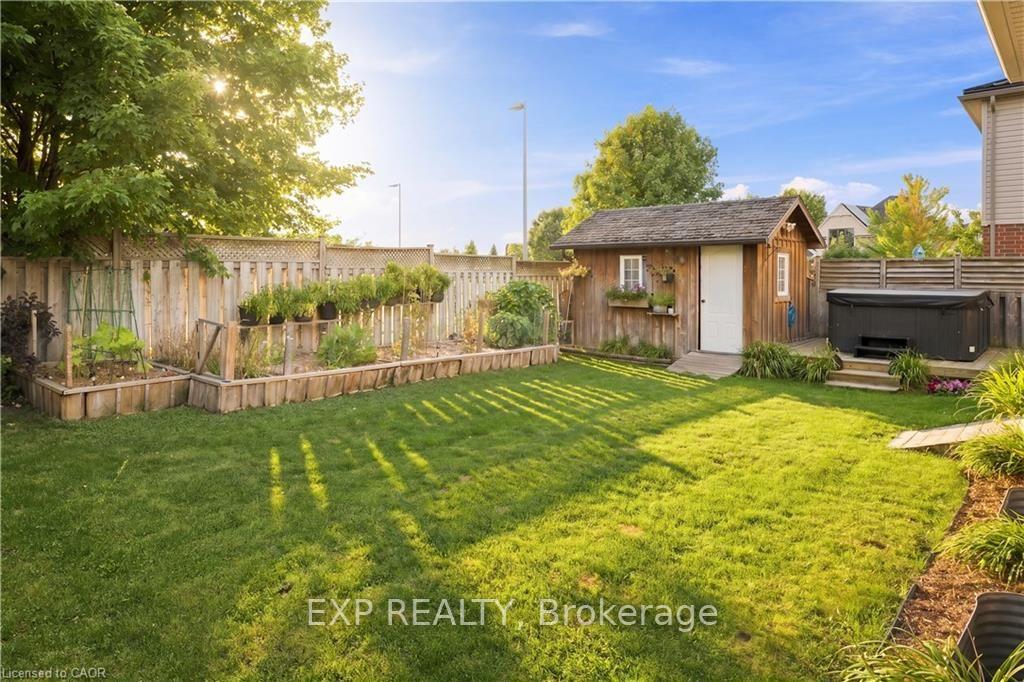Photo 39 of 6 Country Clair Street, Kitchener, Grand River South — HOMEH