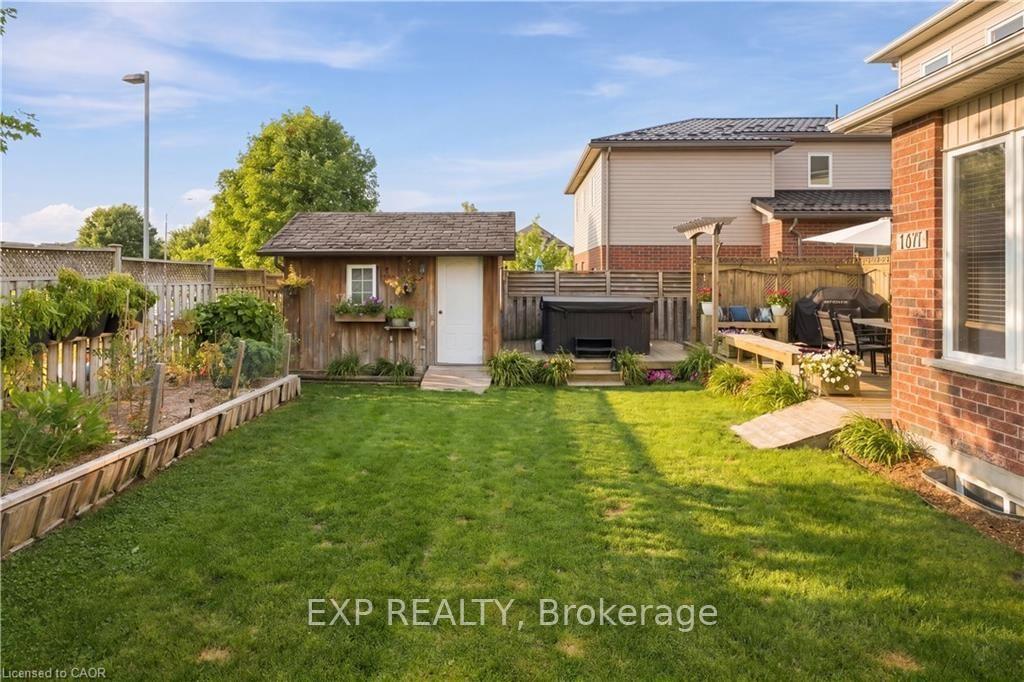 Photo 41 of 6 Country Clair Street, Kitchener, Grand River South — HOMEH