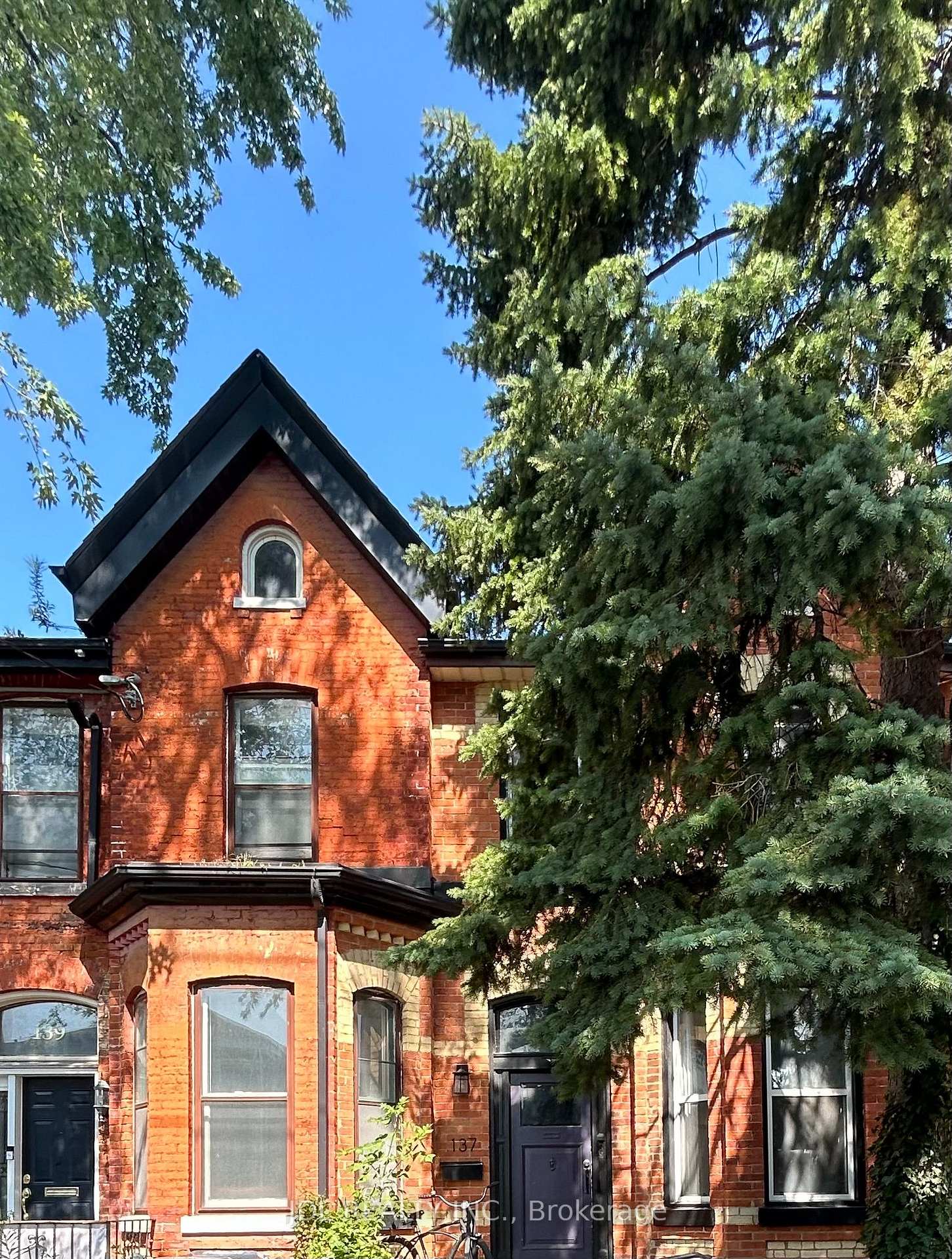 Photo 1 of Unit Suite A Main Floor, 137 Denison Ave, Toronto, Kensington-Chinatown — HOMEH