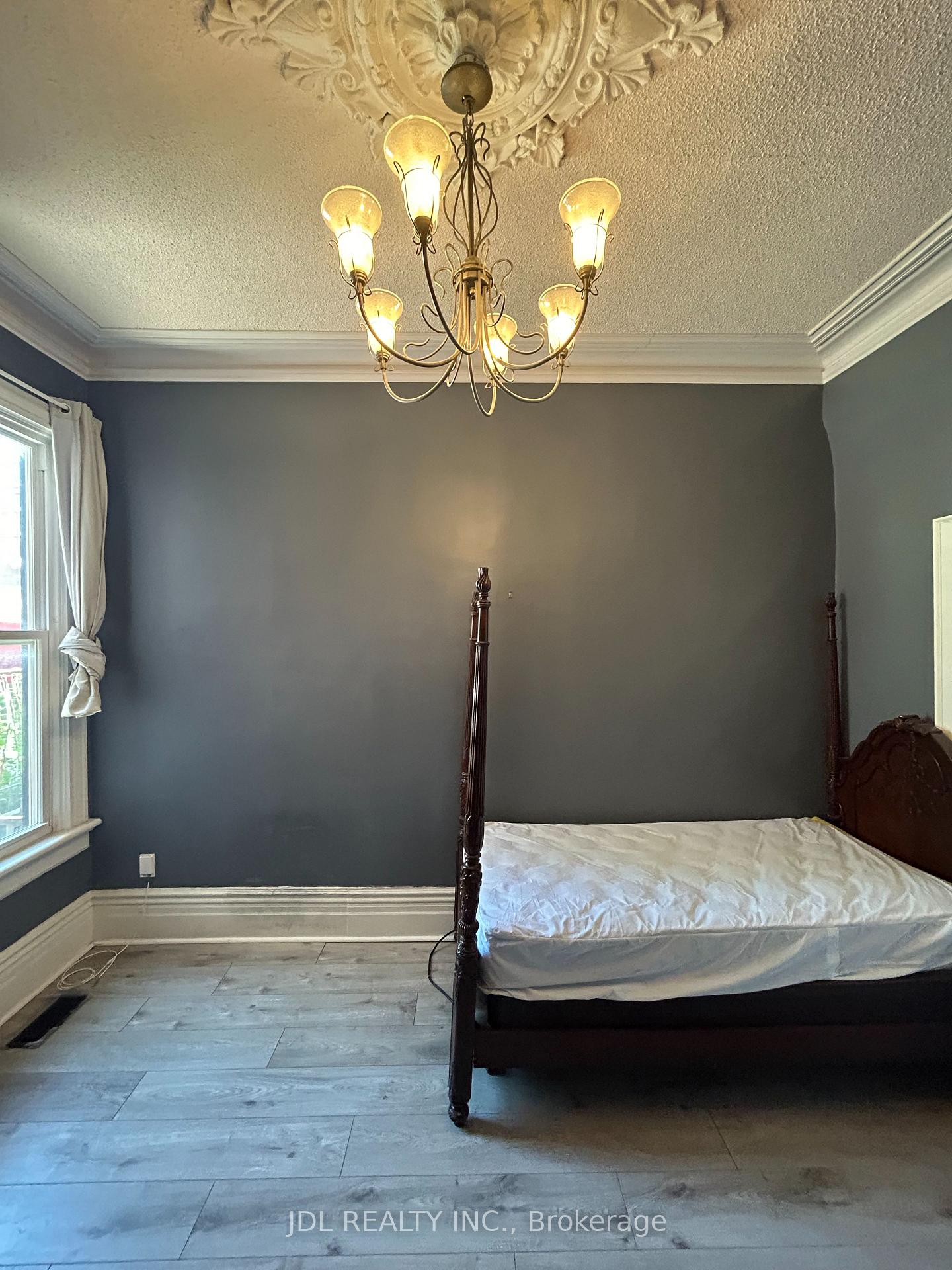 Photo 3 of Unit Suite A Main Floor, 137 Denison Ave, Toronto, Kensington-Chinatown — HOMEH