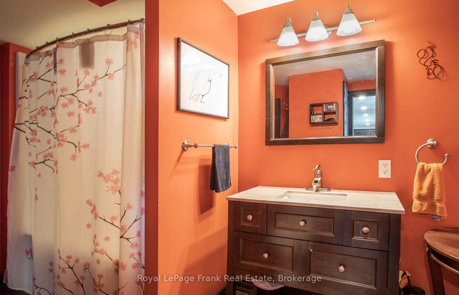 Photo 23 of 5363 Young Street, Hamilton Township, Rural Hamilton — HOMEH