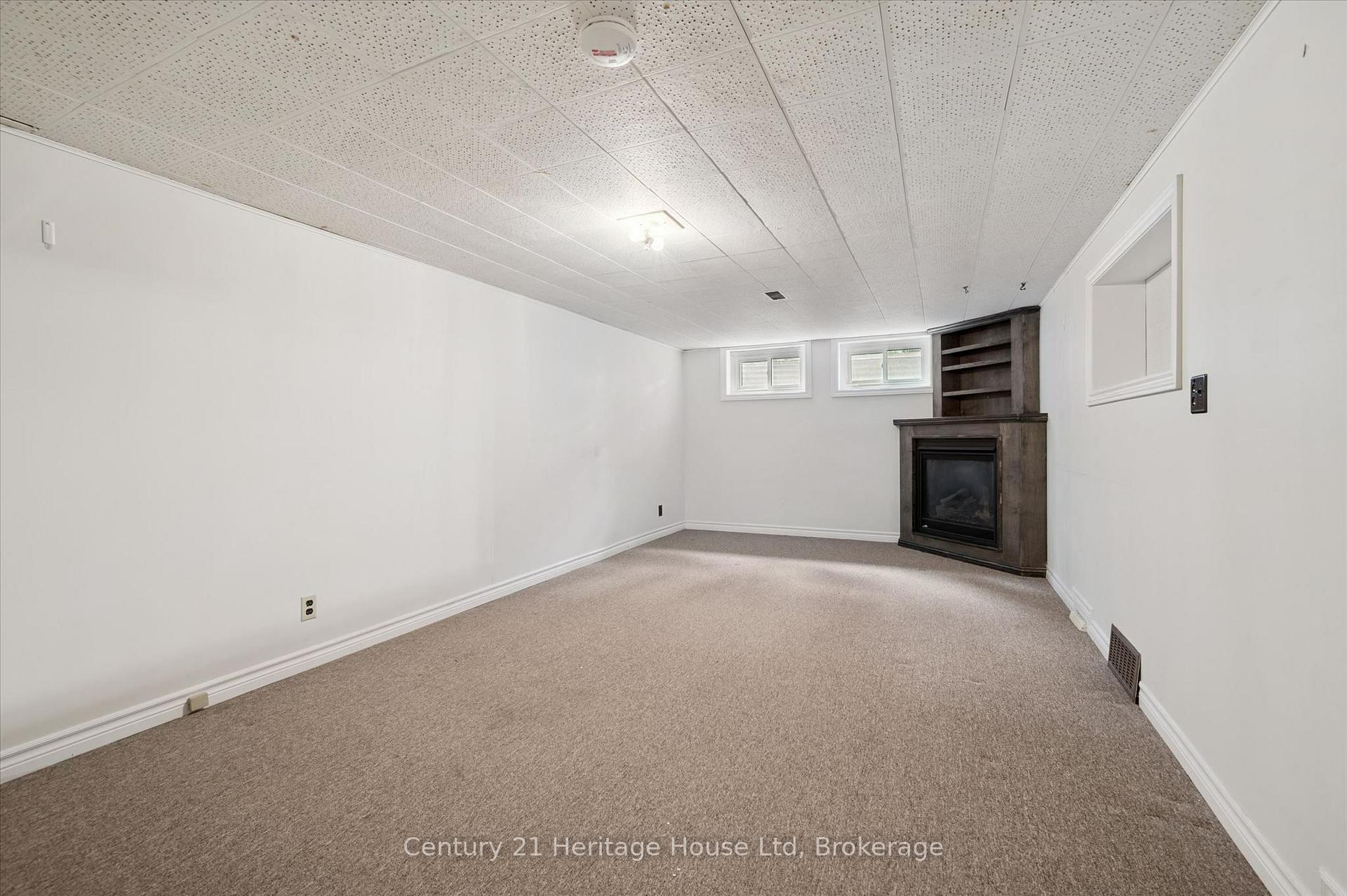 Photo 26 of 470 Cameron Street, Centre Wellington, Fergus — HOMEH