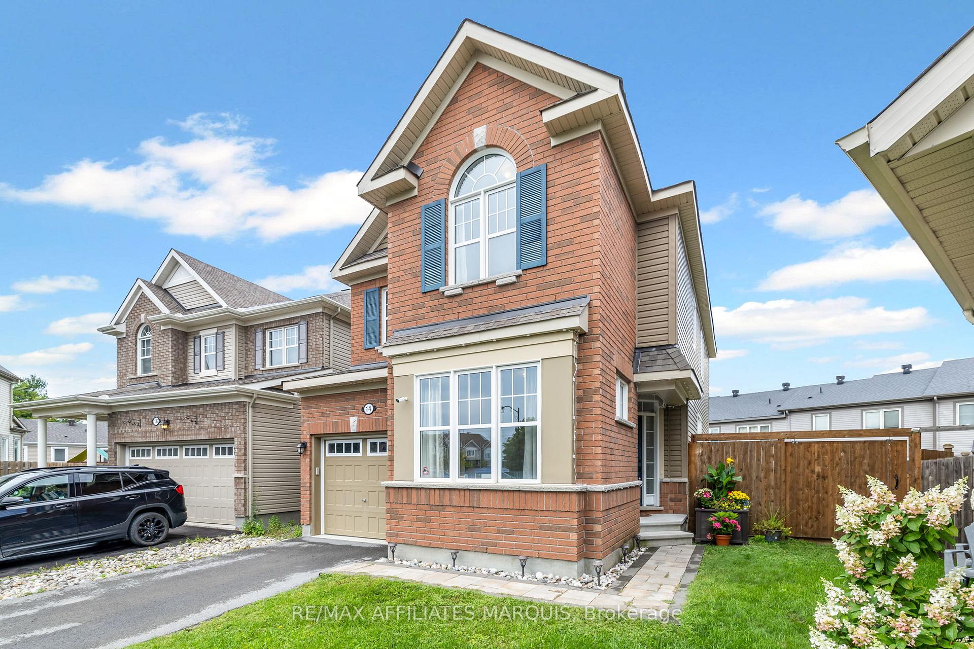 Photo 4 of 14 Sweetbay Circle, Ottawa, Stittsville (North) — HOMEH