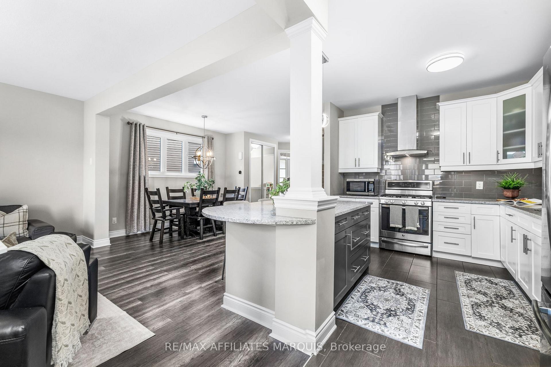 Photo 20 of 14 Sweetbay Circle, Ottawa, Stittsville (North) — HOMEH